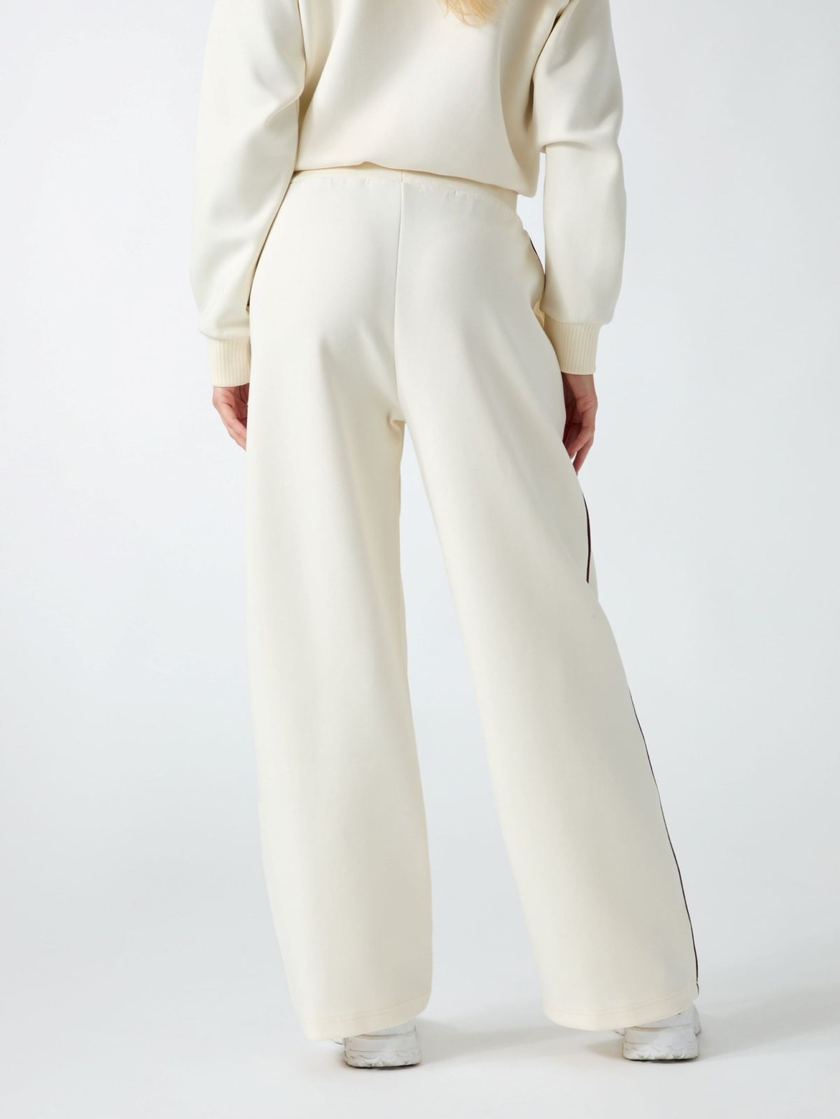 Pantaloni V6BB05K6265