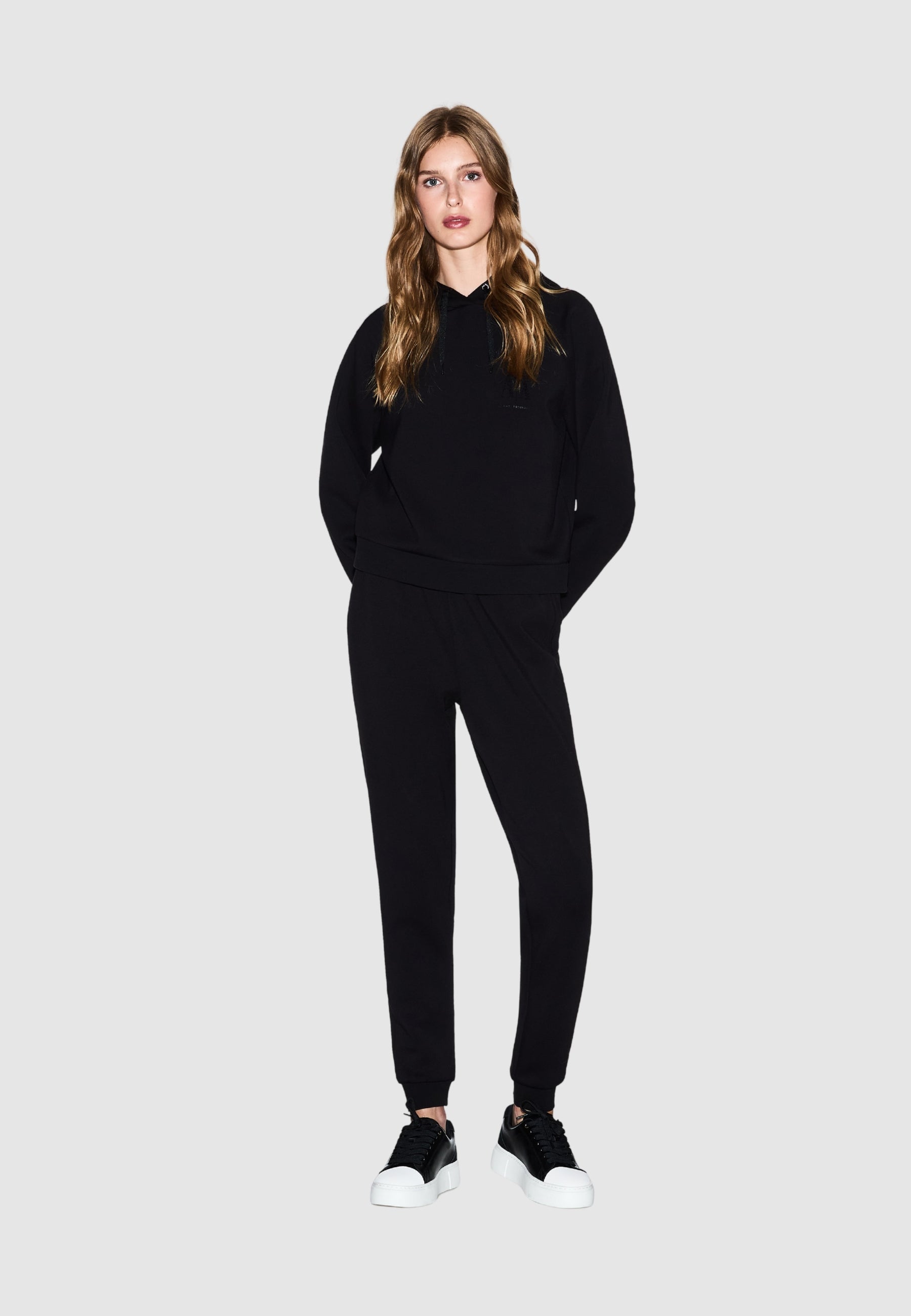 Pantaloni Armani Exchange XW000828