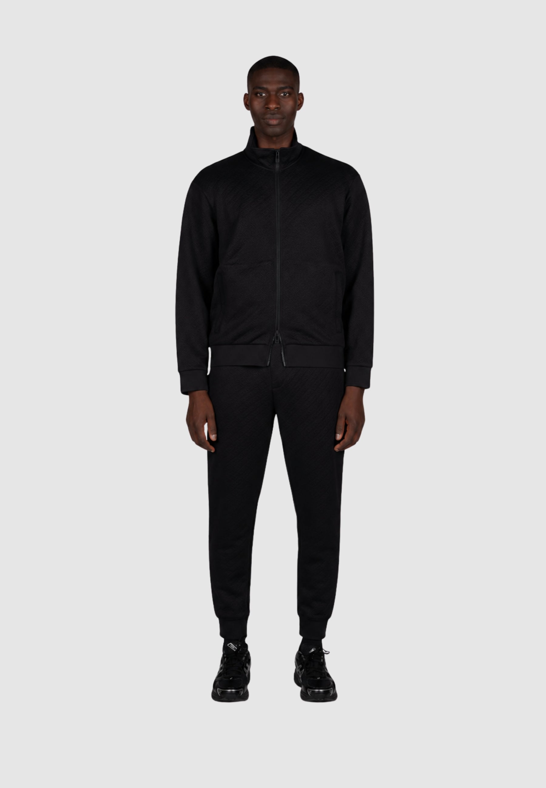 Pantaloni Armani Exchange XM002900