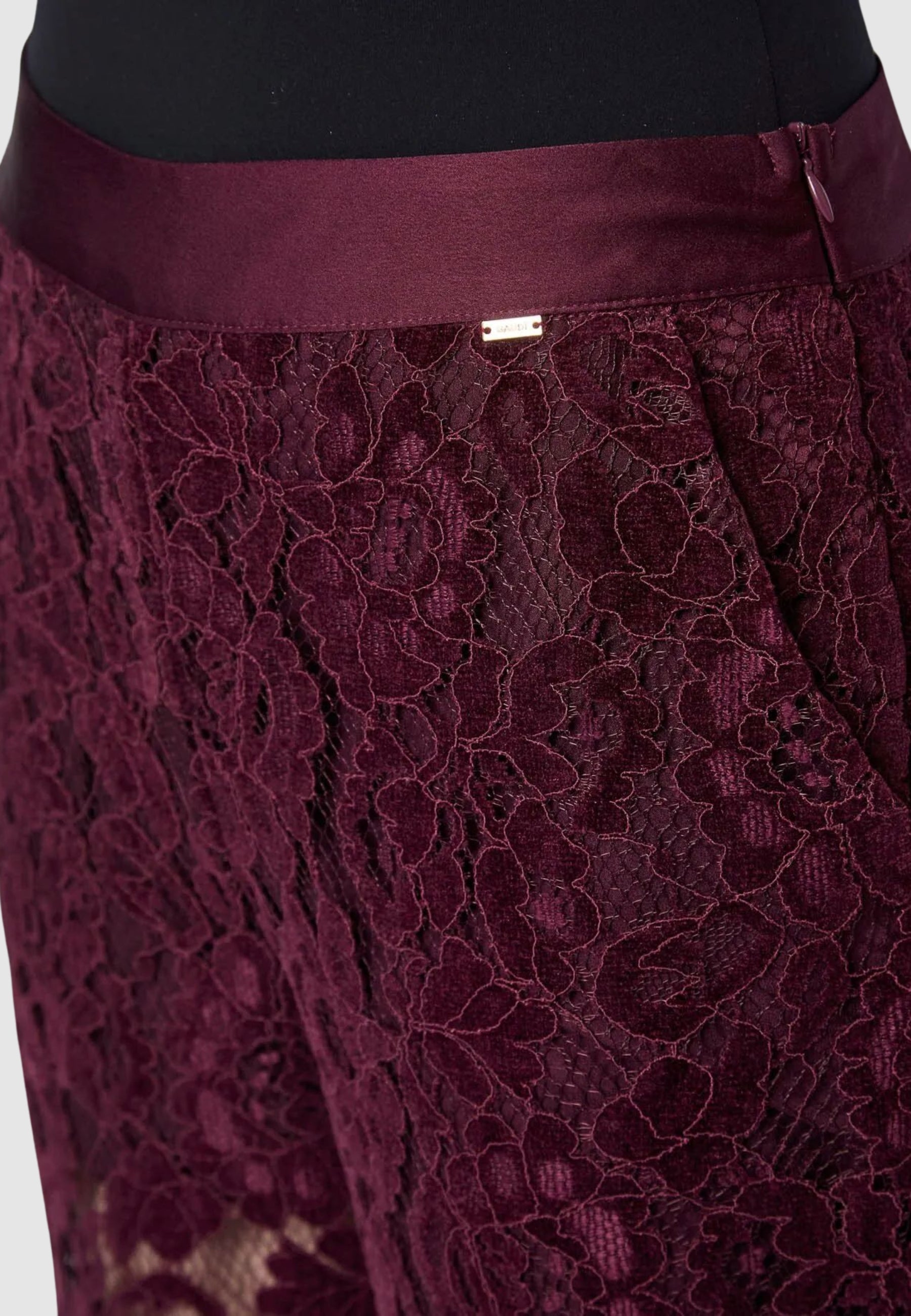 Pantaloni Gaudi Jeans 521FD25004