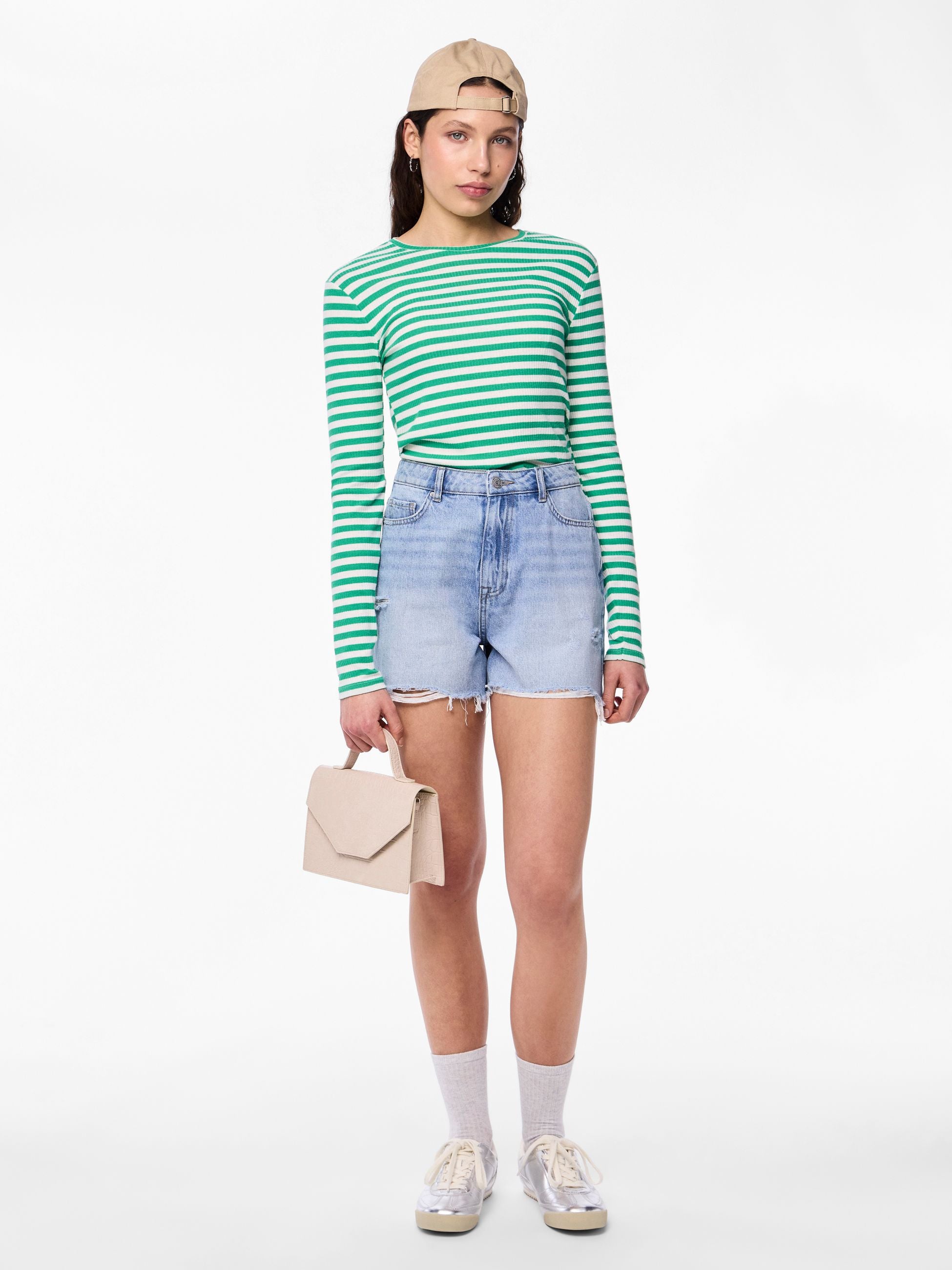 Pantaloncini Pieces 17146747