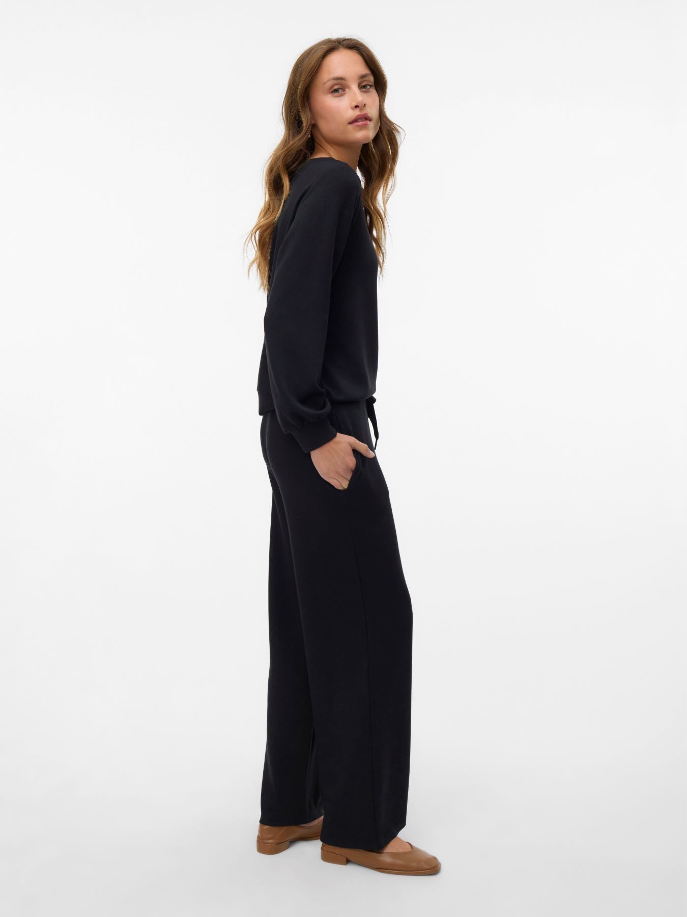 Pantaloni VERO MODA 10331767