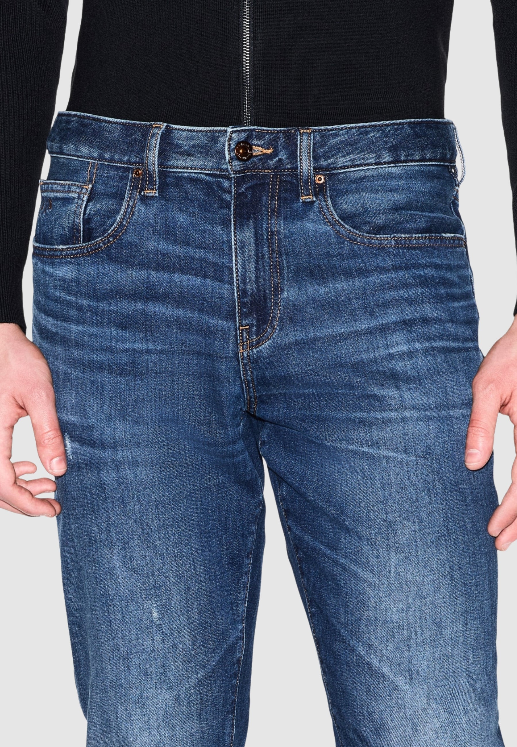 Jeans Armani Exchange XM000070