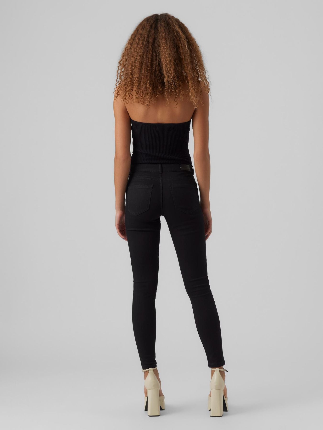 Pantaloni VERO MODA 10278826