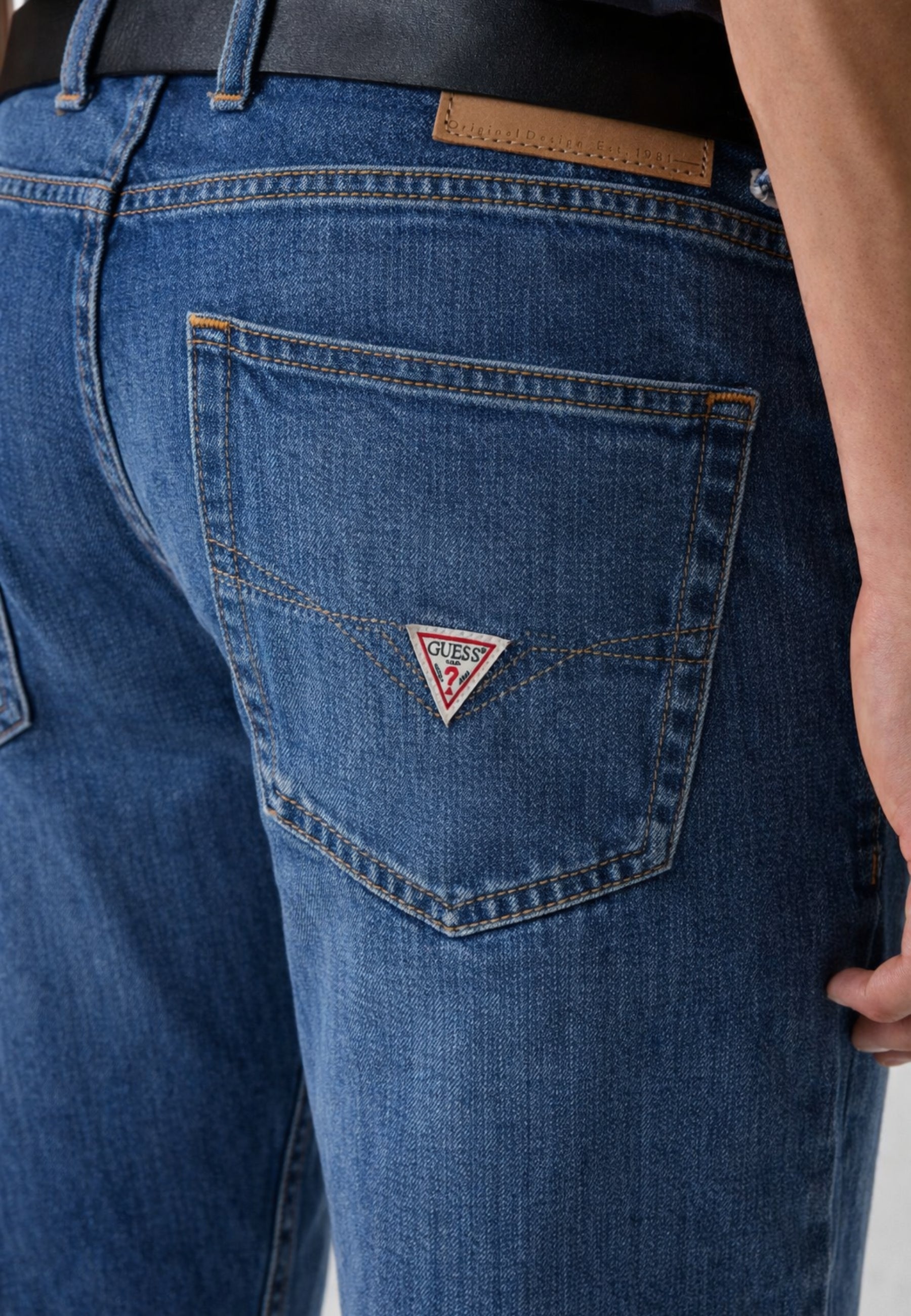 Pantaloni Guess M6GAN2D0755