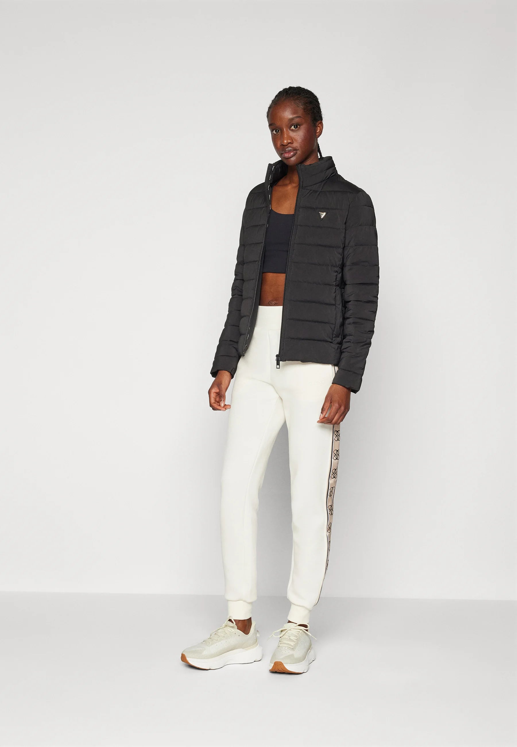 GIACCA Guess V4YL04WF3X0