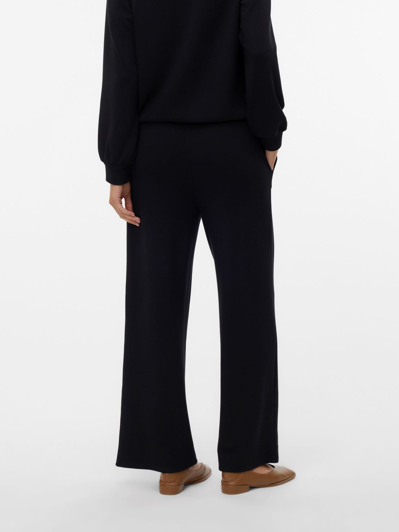 Pantaloni VERO MODA 10331767