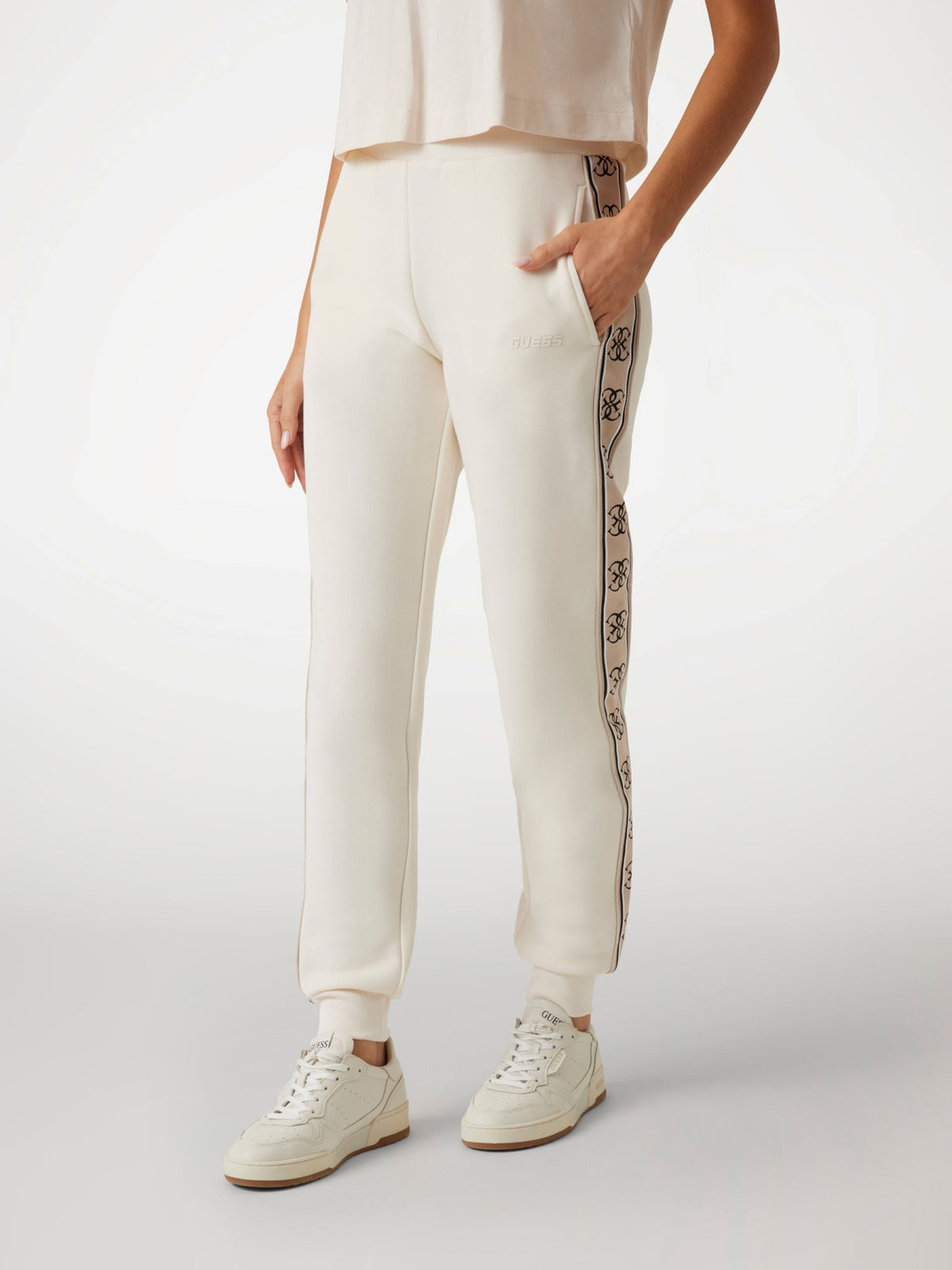 Pantaloni V2YB15KB3P2