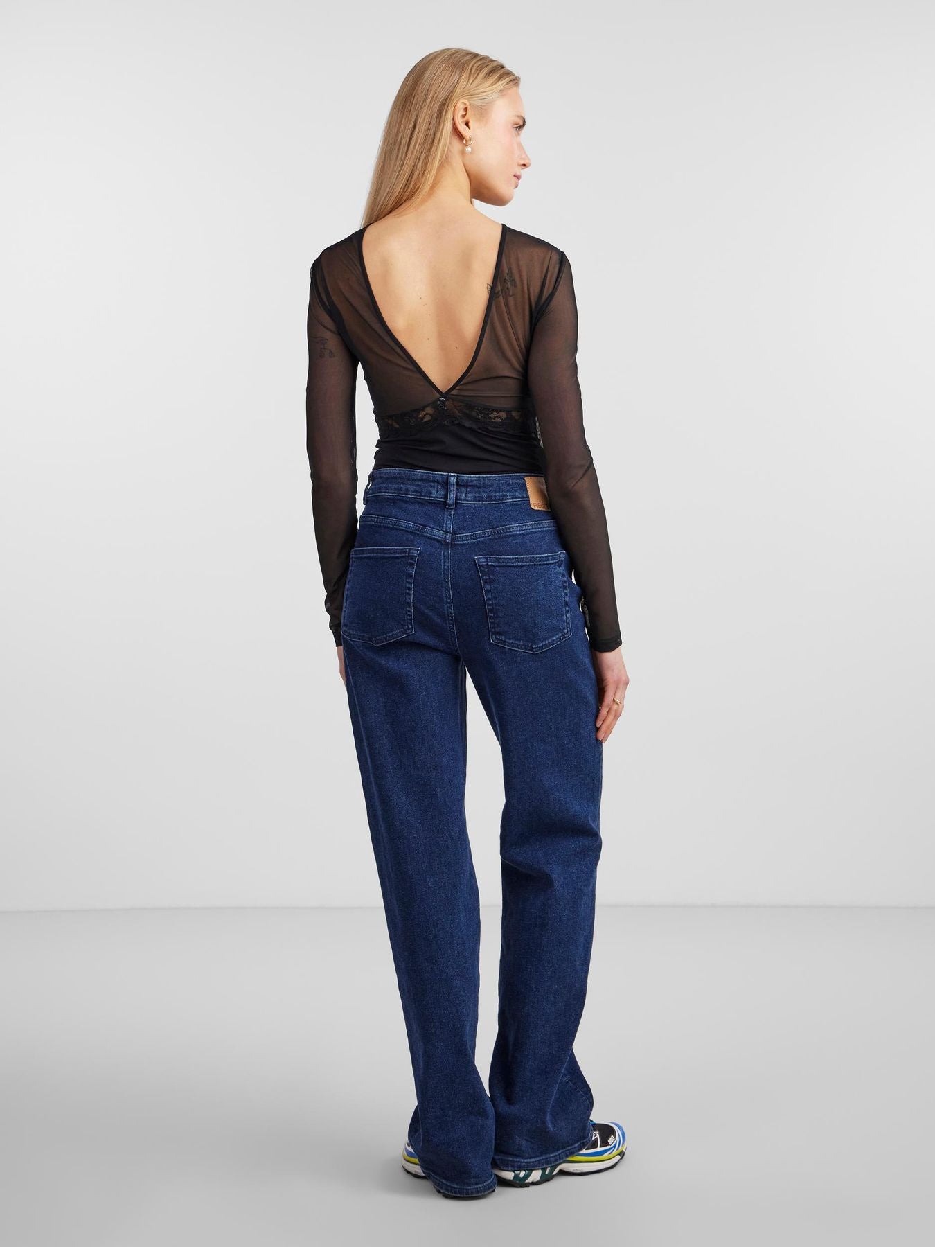 Top Pieces 17141142