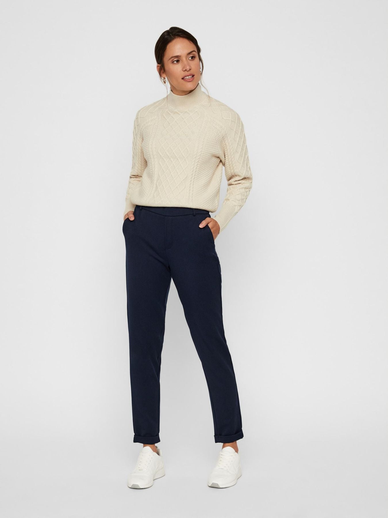 Pantaloni VERO MODA 10225280