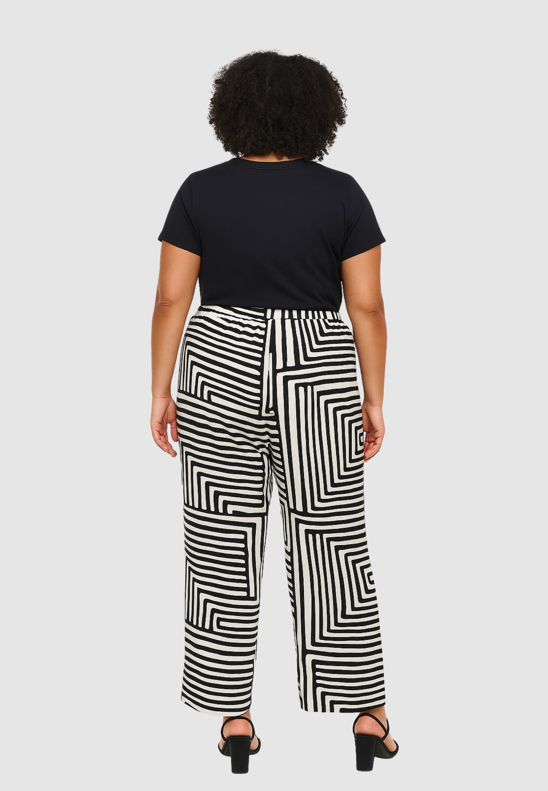 Pantaloni VERO MODA CURVE 10308723