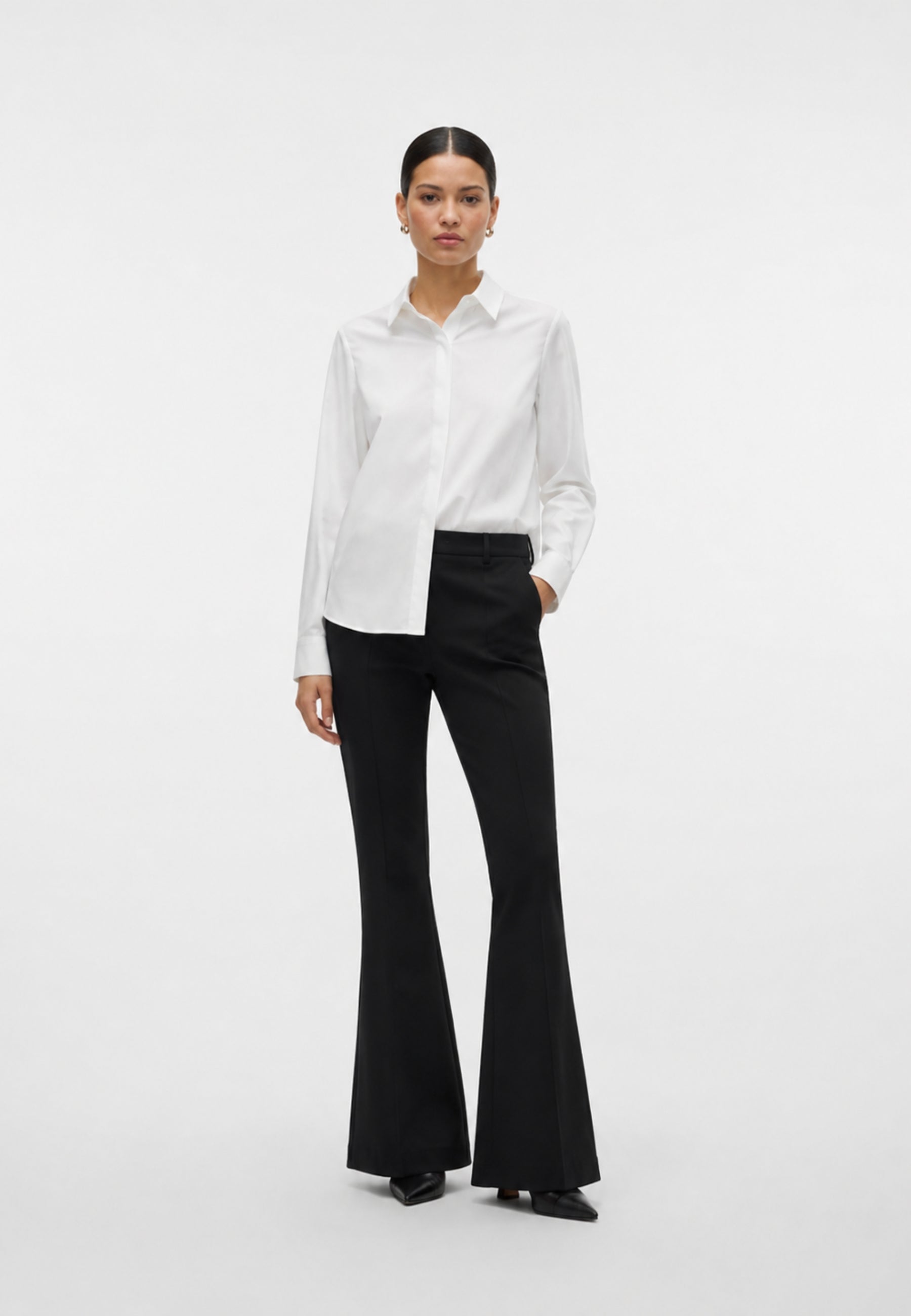 Pantaloni VERO MODA 10330535