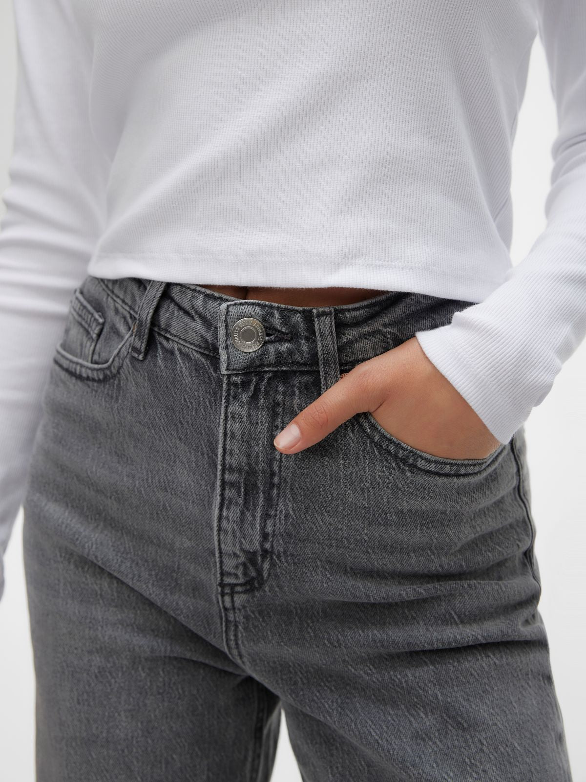 Pantaloni VERO MODA 10287304