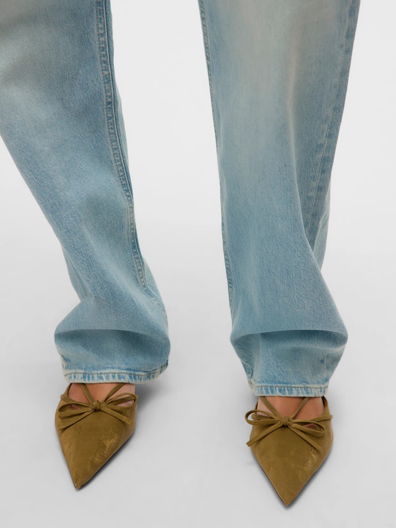 Pantaloni VERO MODA 10326281