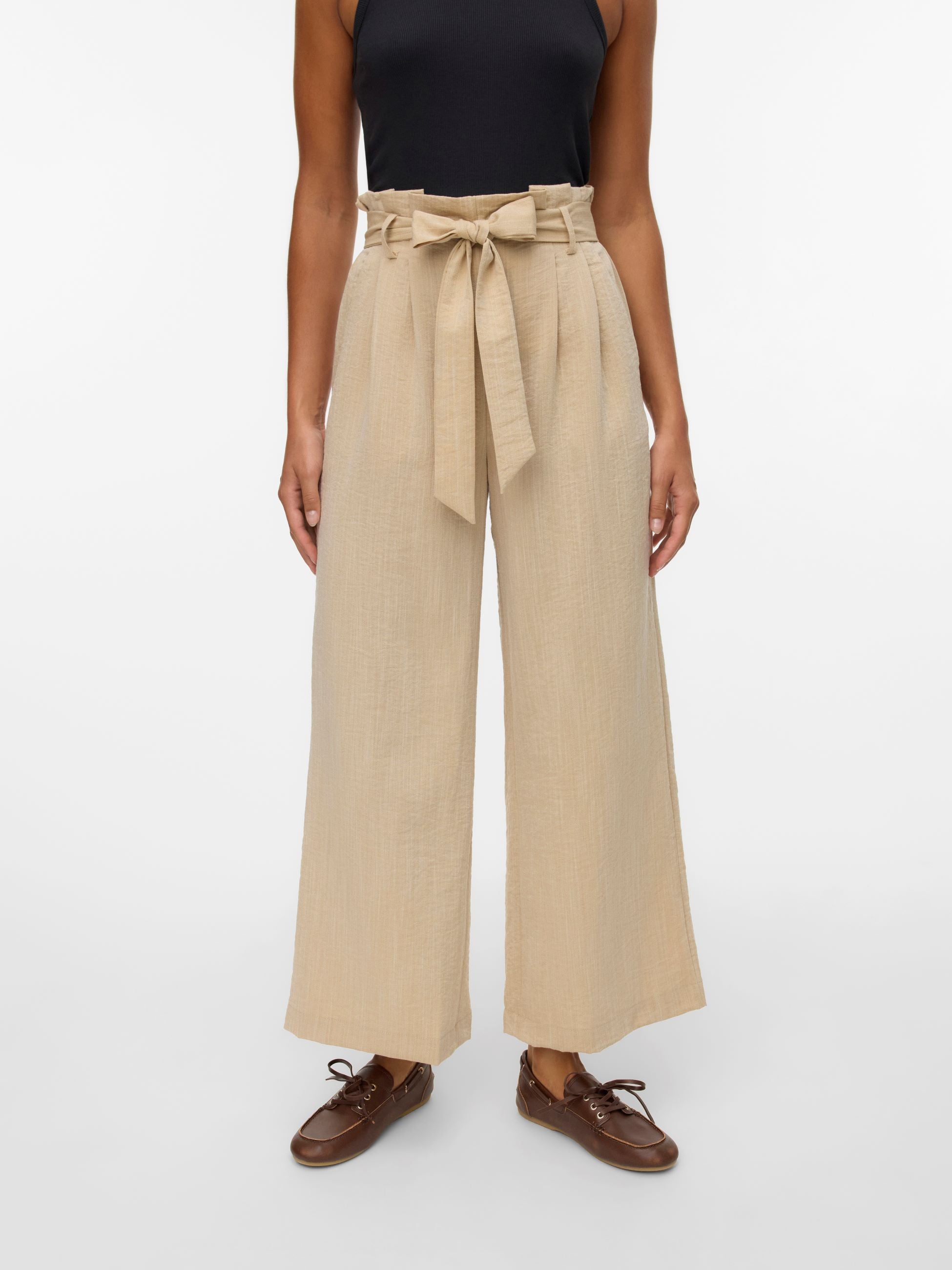 Pantaloni VERO MODA 10343569