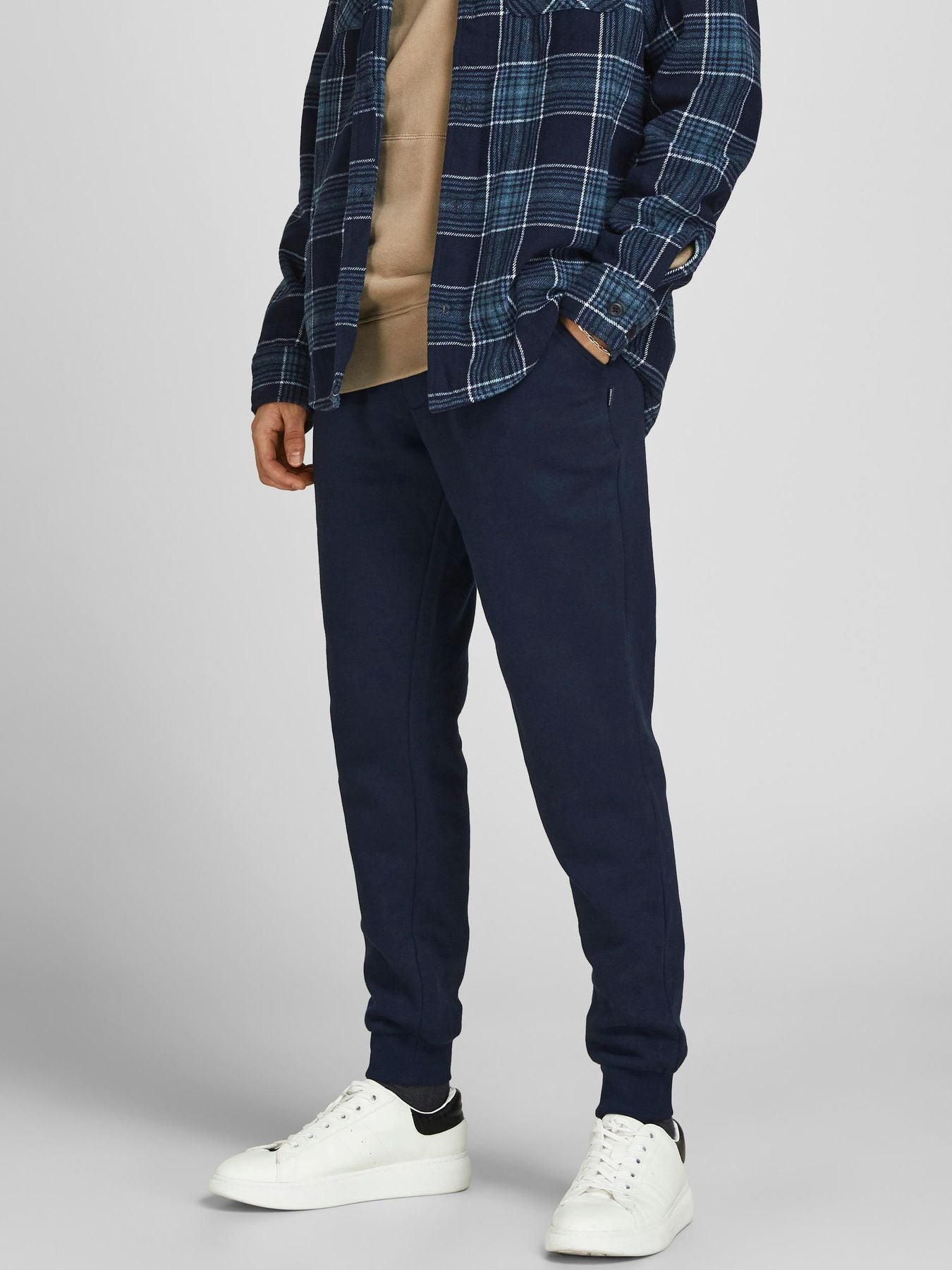 Pantaloni JACK & JONES 12195726