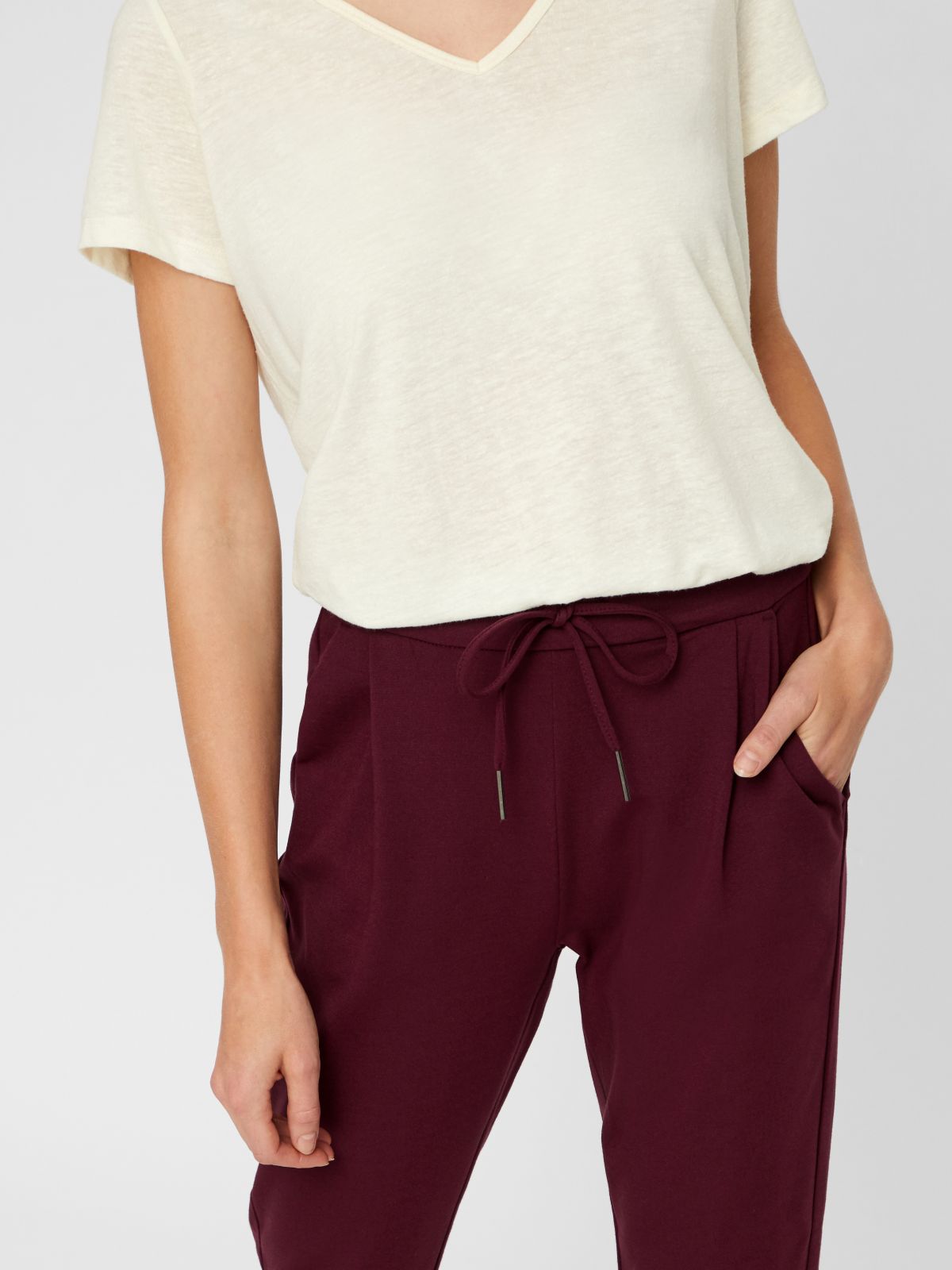 Pantaloni VERO MODA 10197909