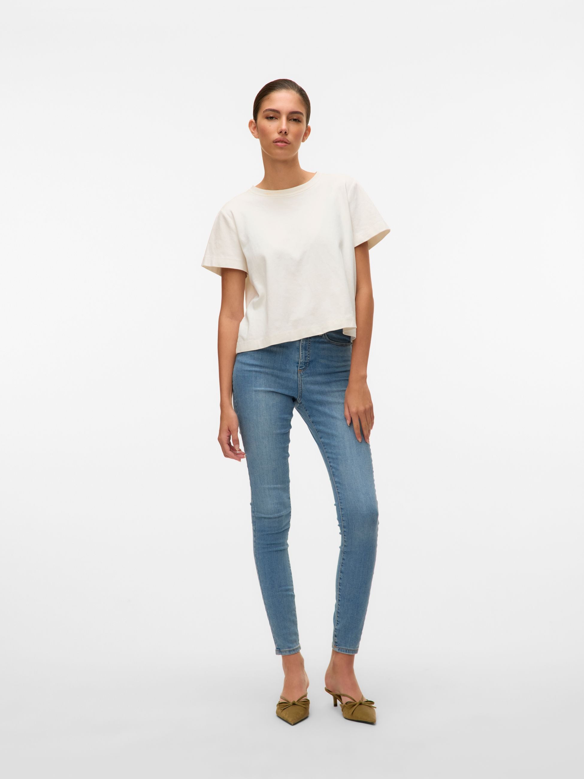 Pantaloni VERO MODA 10193330