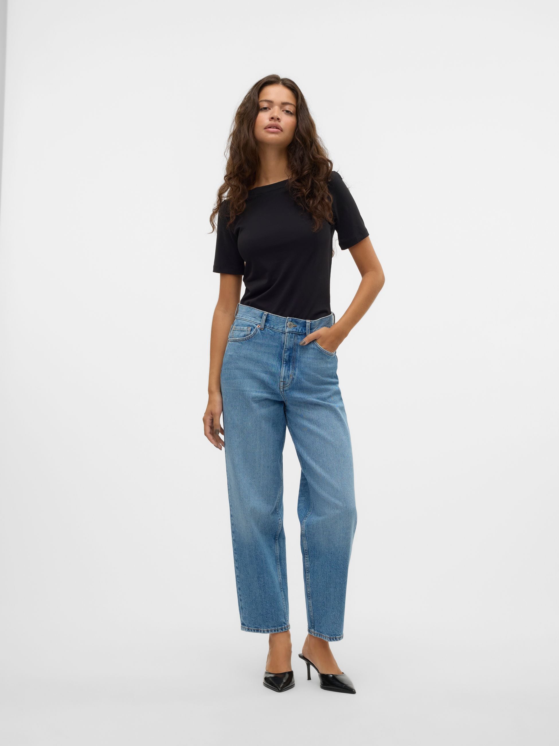 Pantaloni VERO MODA 10323424
