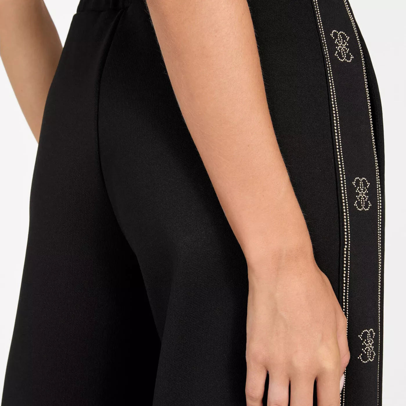 Pantaloni Guess V5BB12KCX22