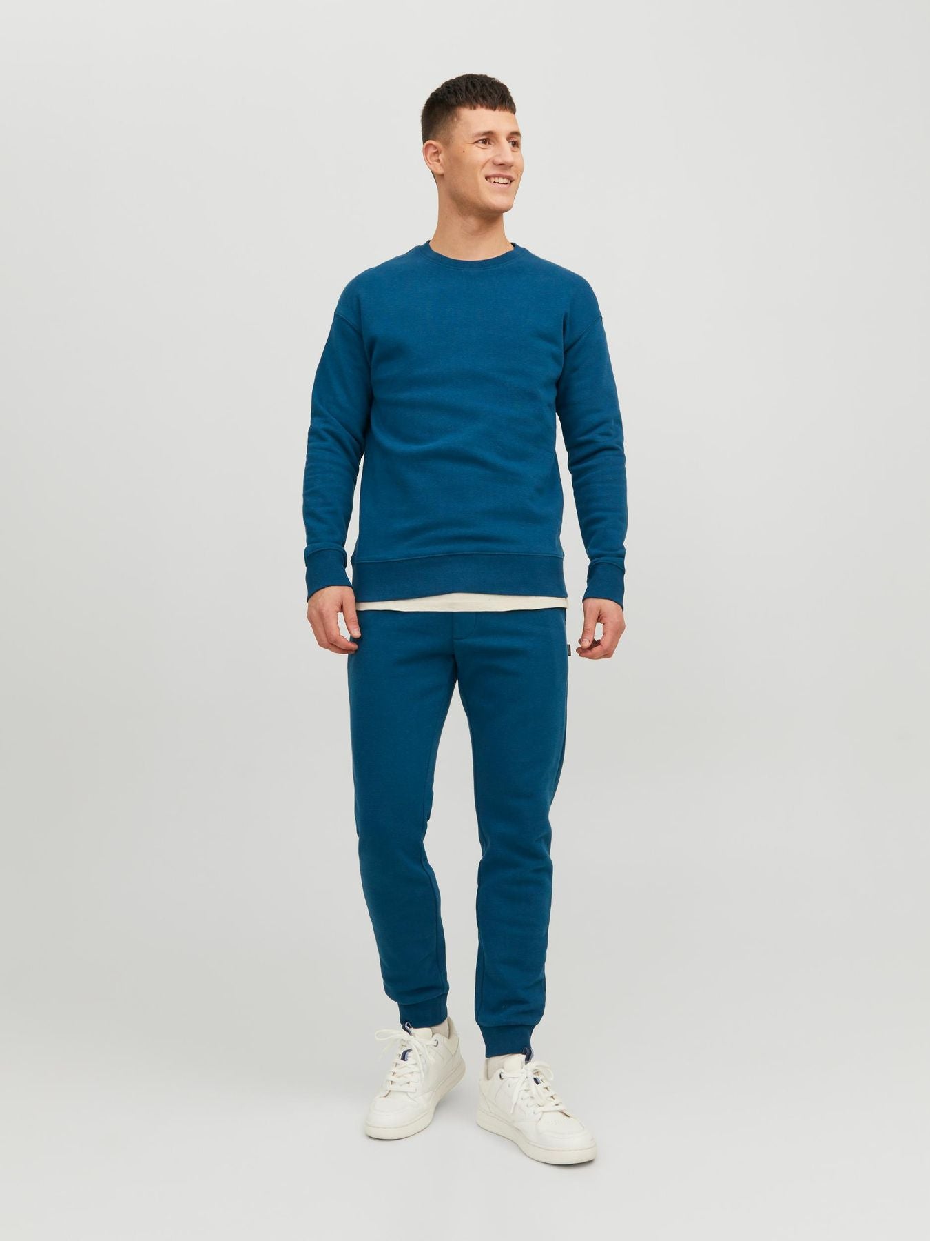 Pantaloni JACK & JONES 12195726