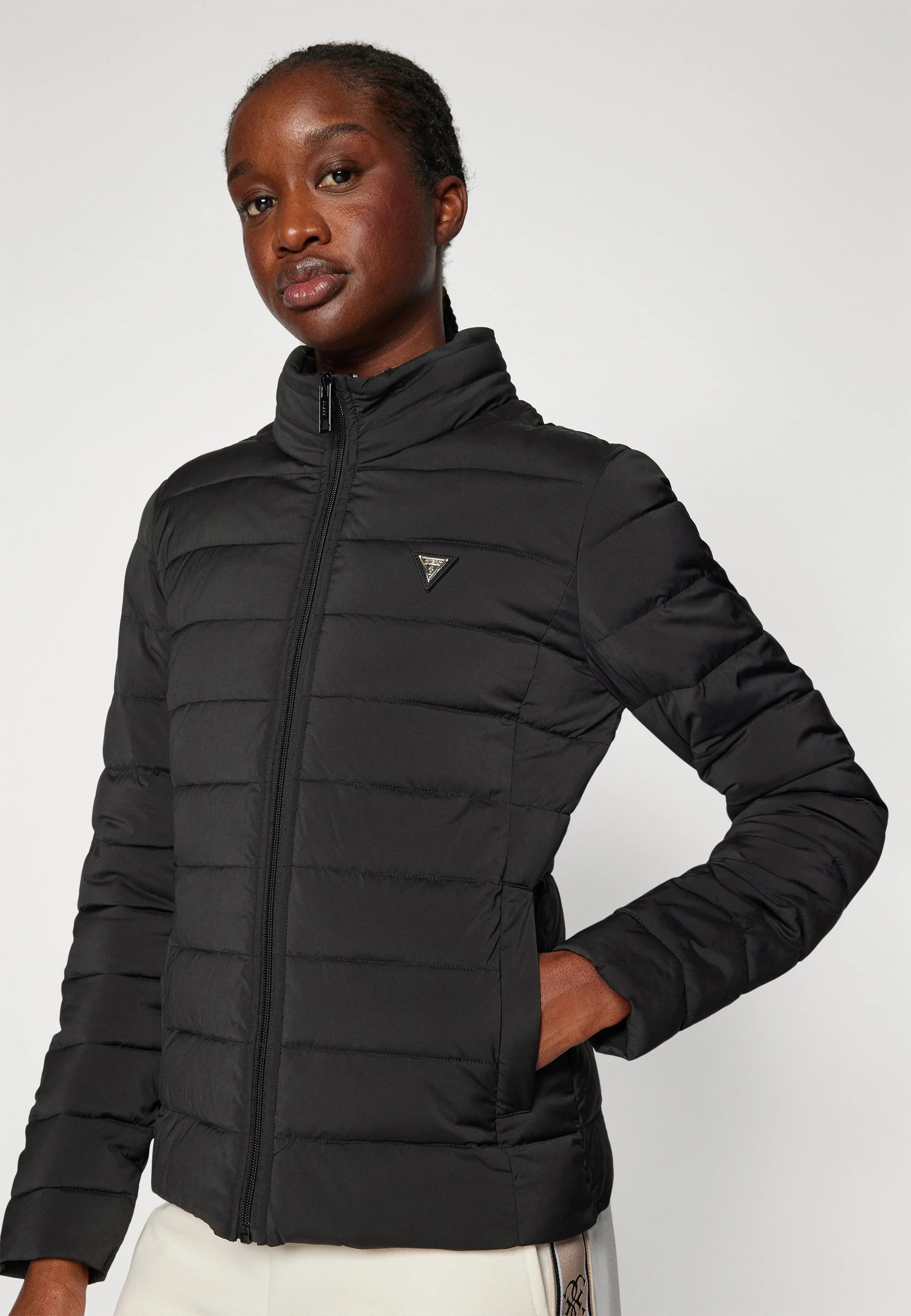 GIACCA Guess V4YL04WF3X0