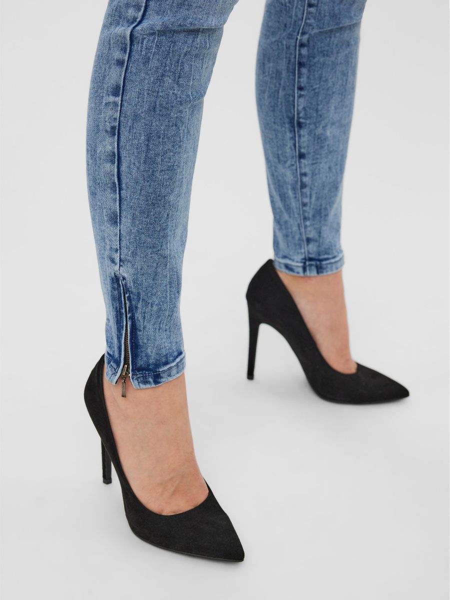 Pantaloni VERO MODA 10261347