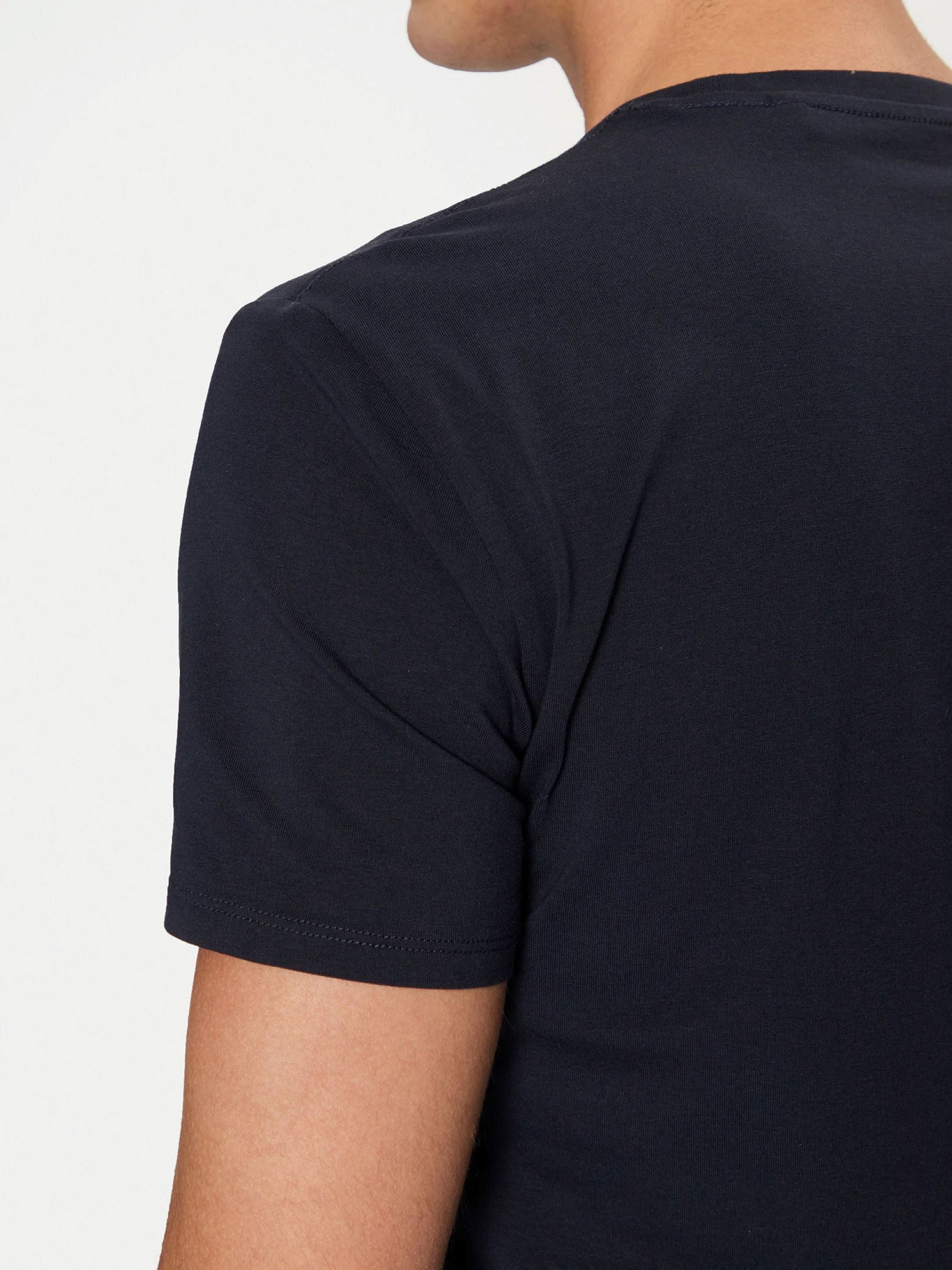 T-Shirt e Polo Guess M2YI24J1314