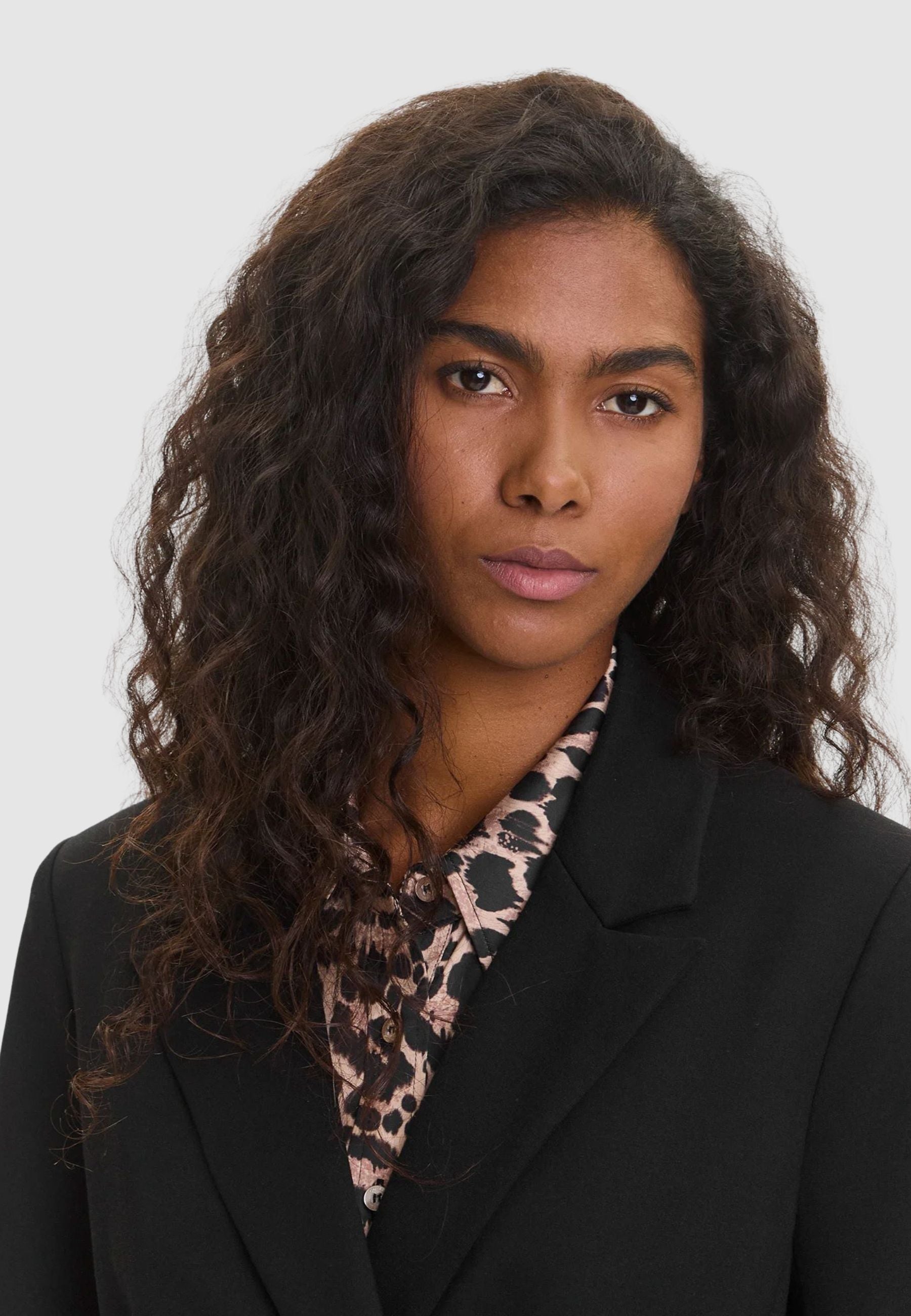 GIACCA Guess W5YN39KCMU2