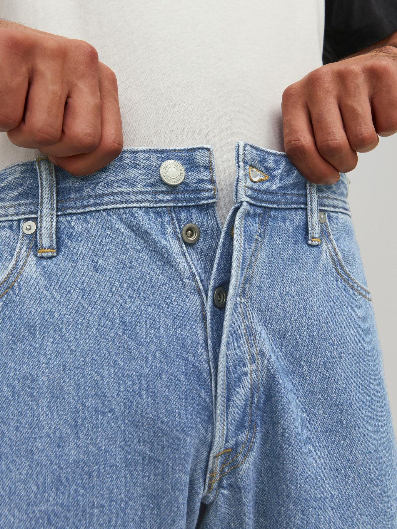 Pantaloni JACK & JONES 12223529