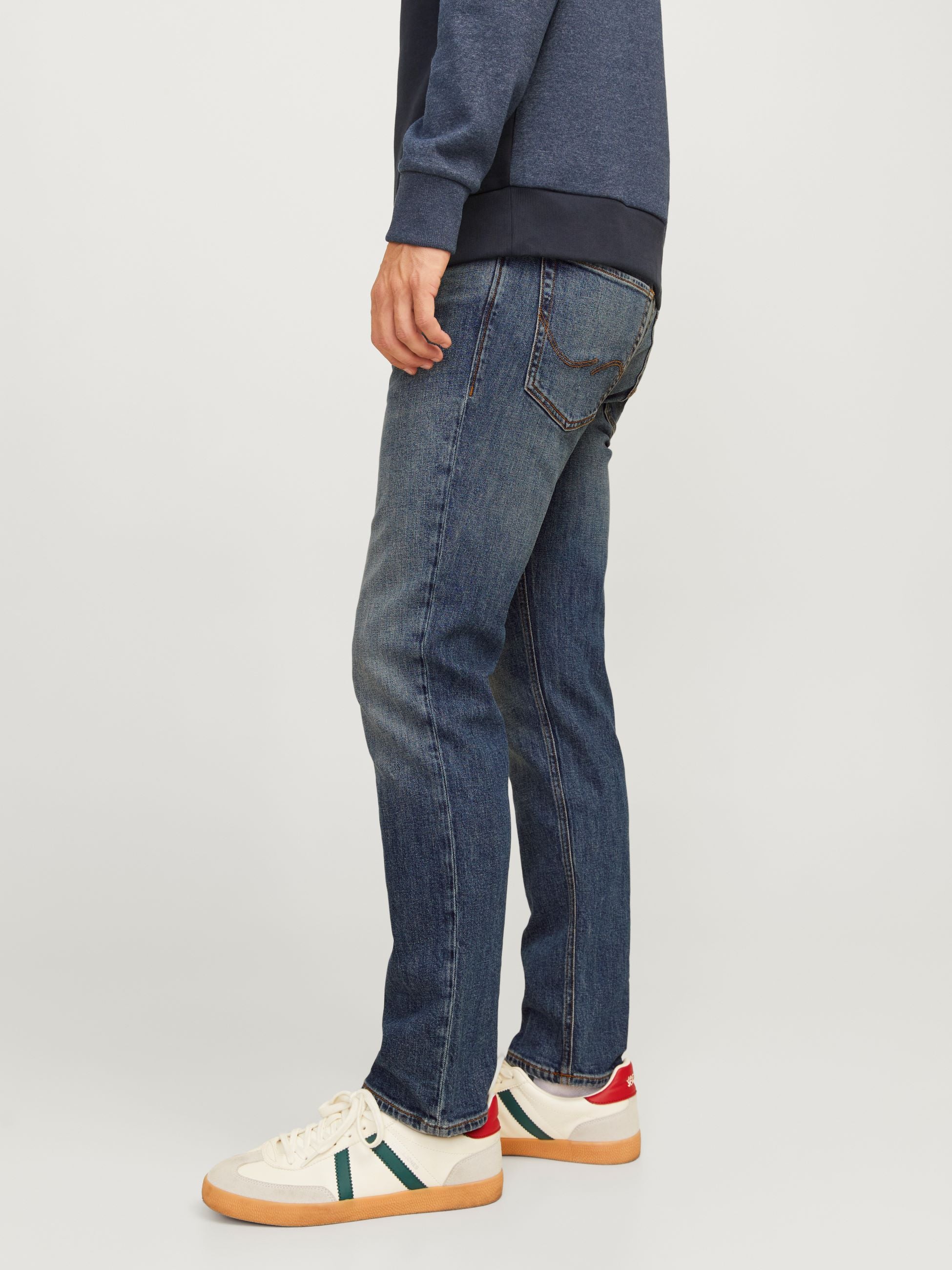 Pantaloni 12258105