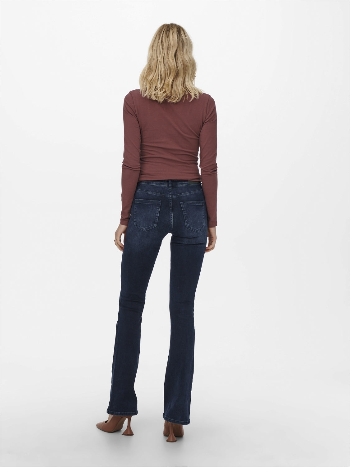 Pantaloni 15233833