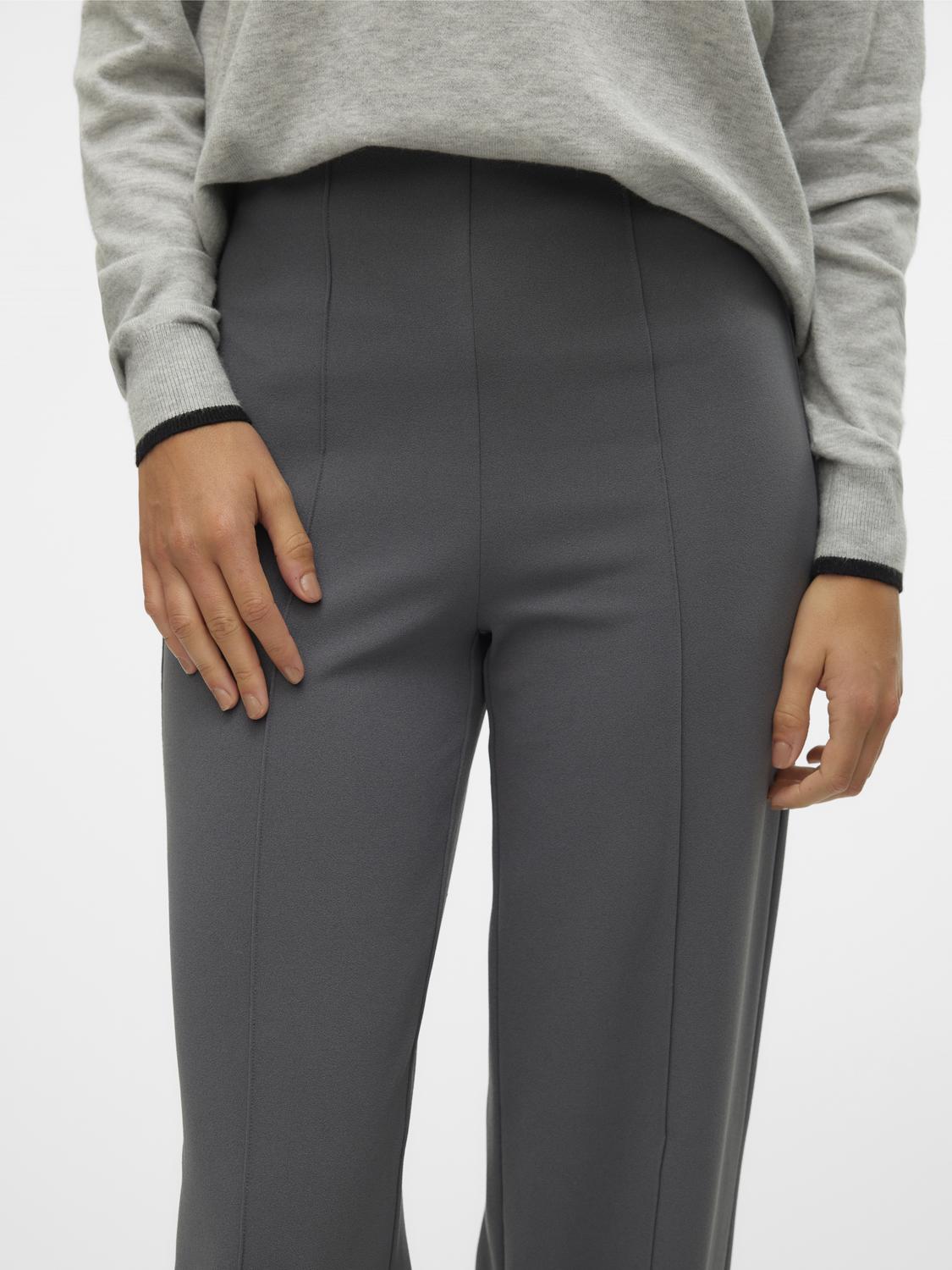Pantaloni VERO MODA 10257168