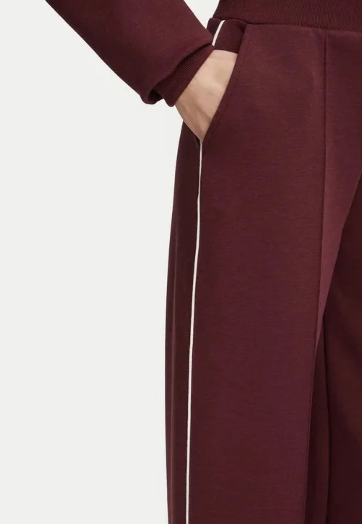 Pantaloni V6BB05K6265