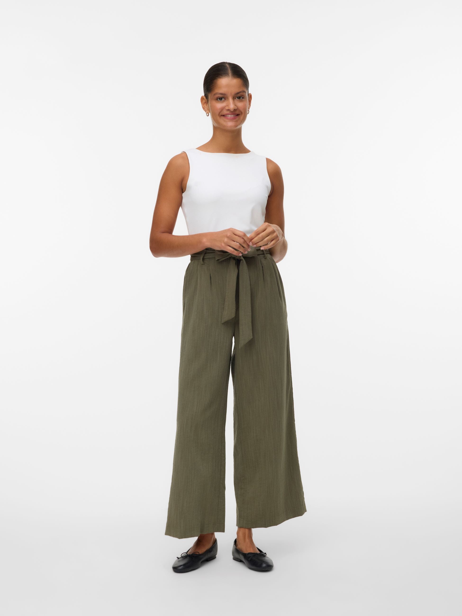 Pantaloni VERO MODA 10343569