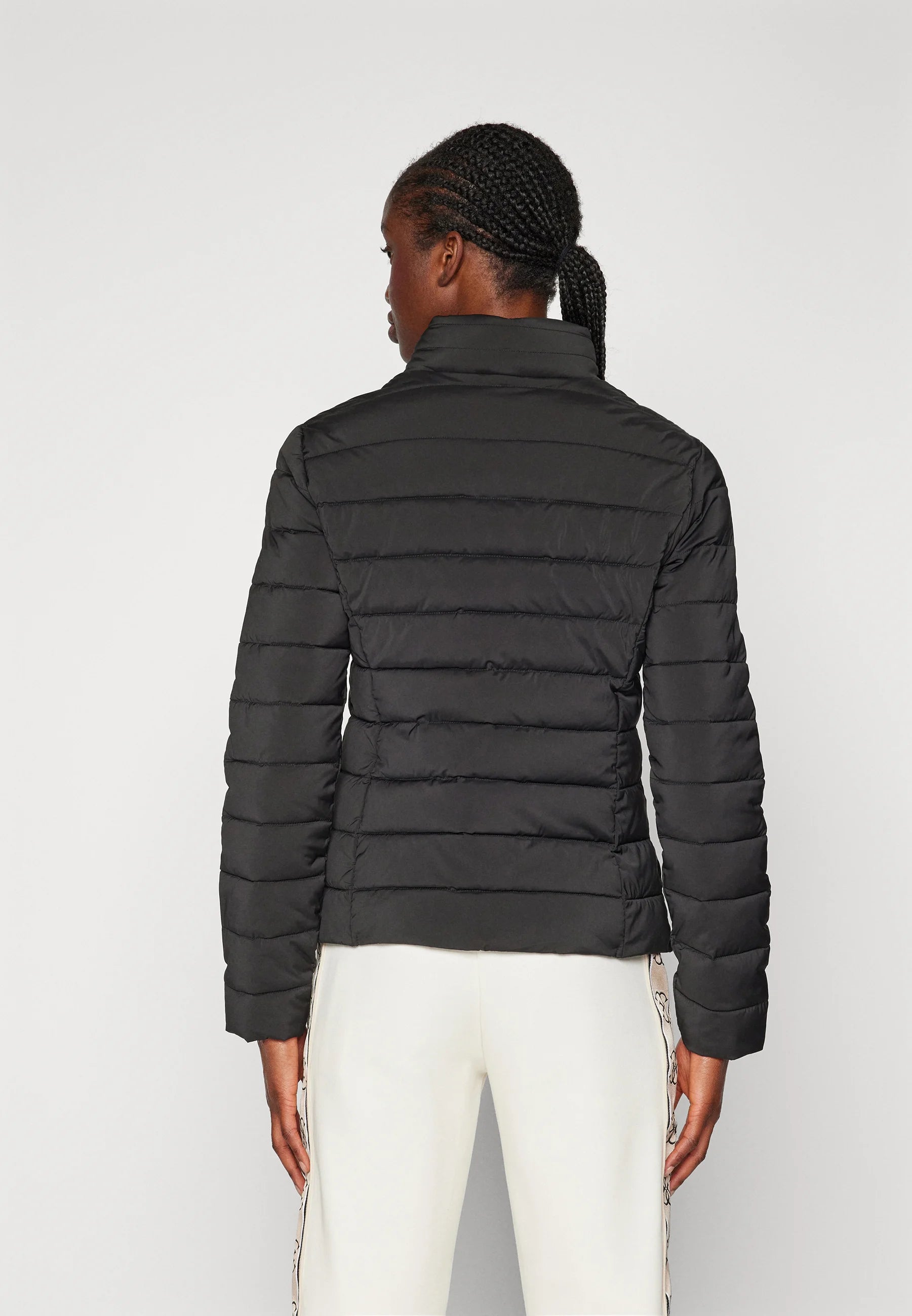 GIACCA Guess V4YL04WF3X0