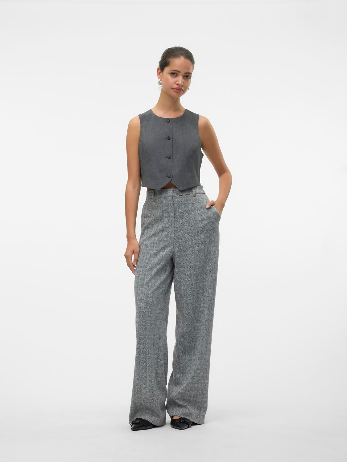 Pantaloni VERO MODA 10318621