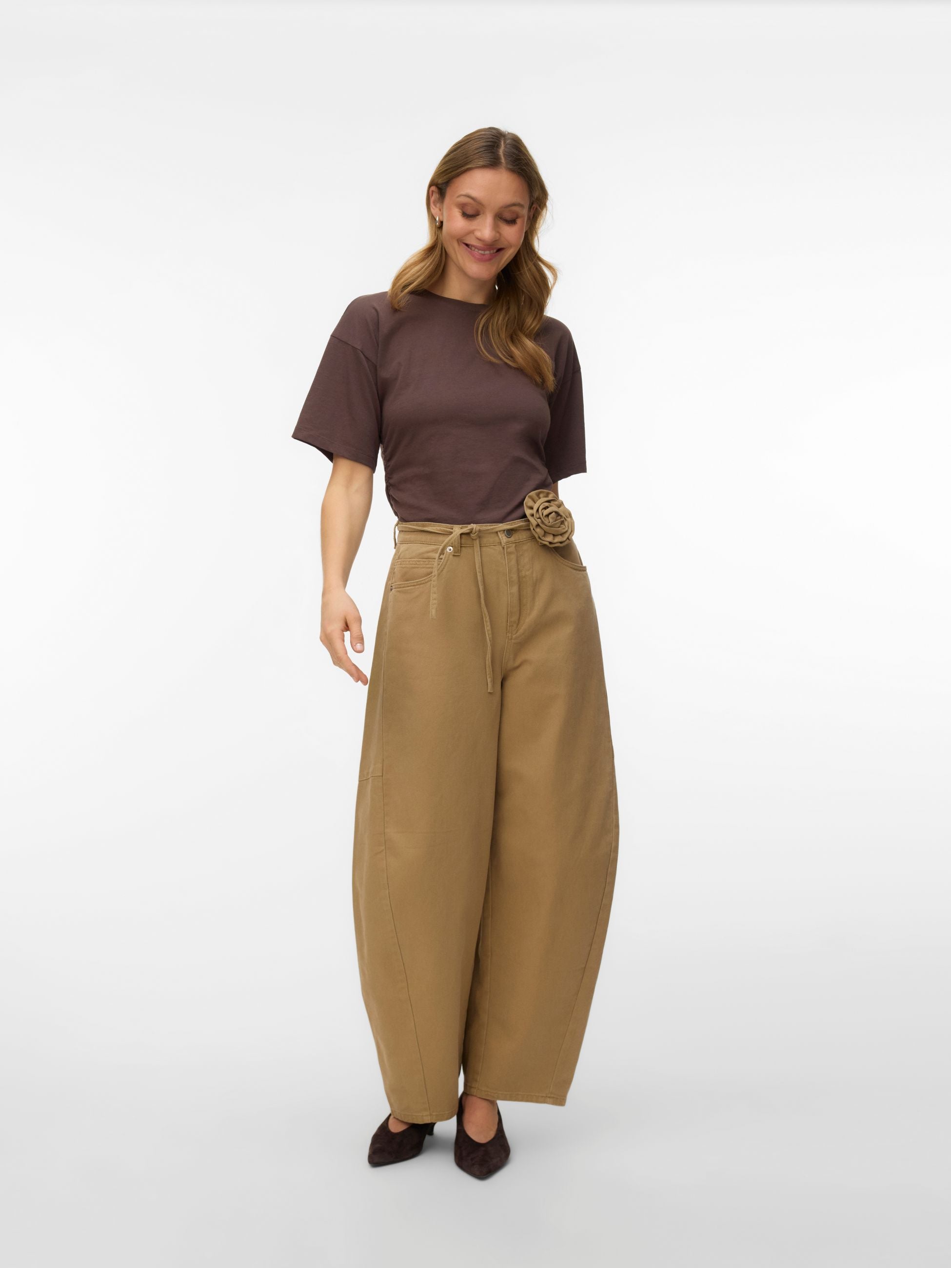 Pantaloni VERO MODA 10343028