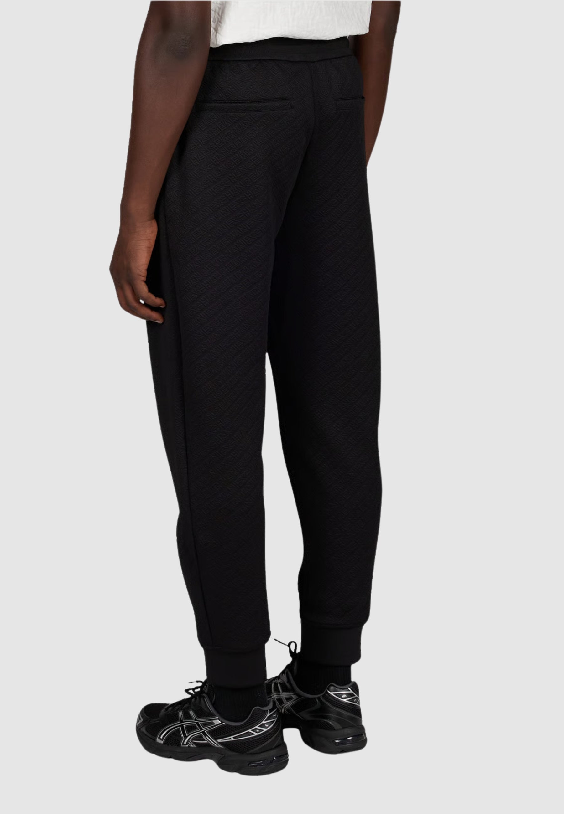 Pantaloni Armani Exchange XM002900