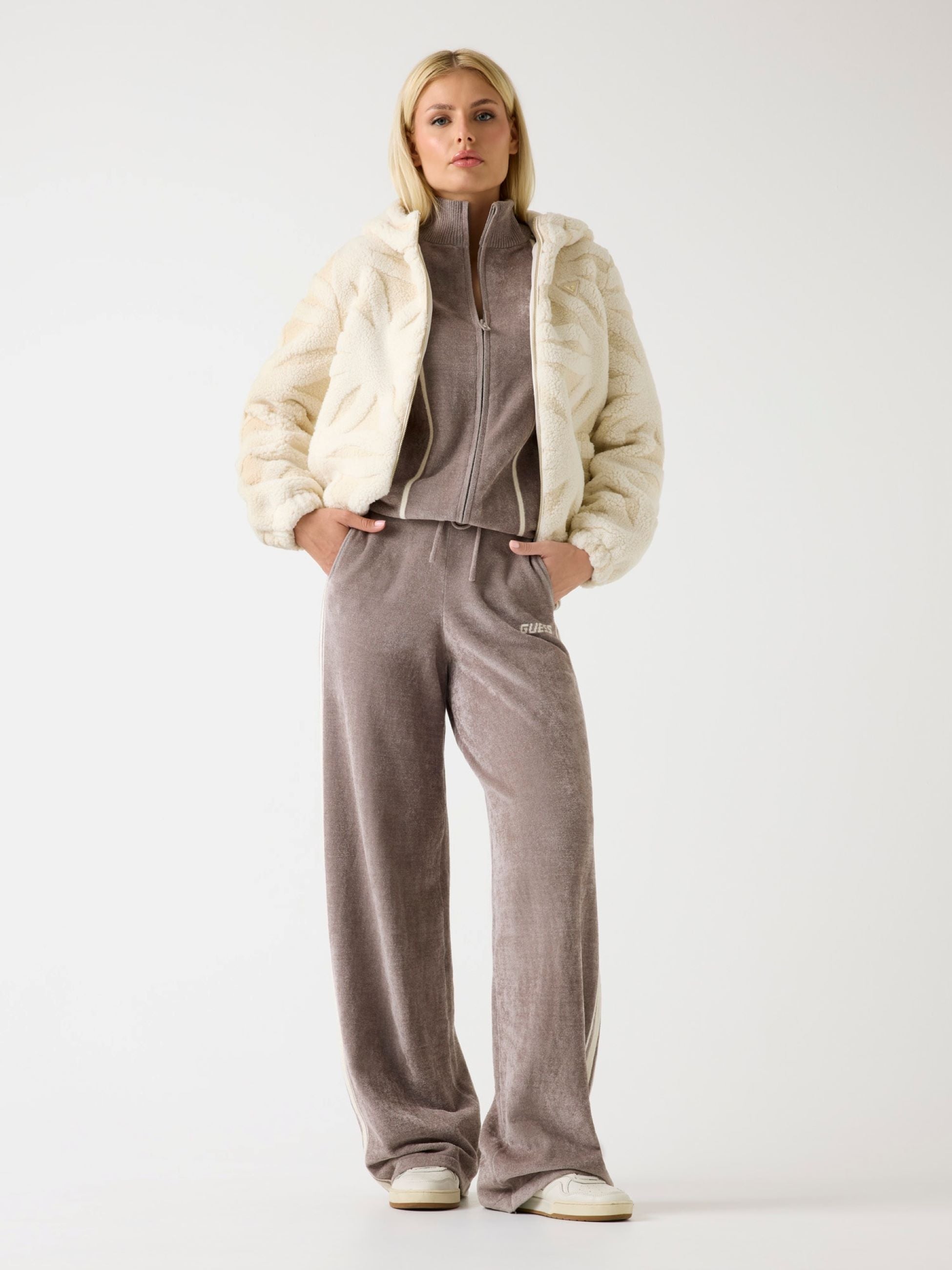 Giubbotto Guess V5BL09W0120