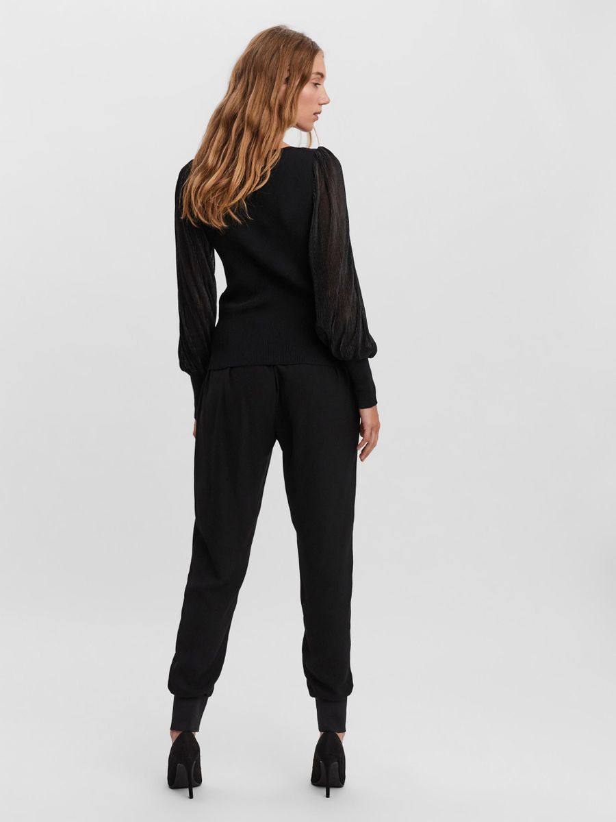 10253725 - Maglia con manica in lurex plissè a palloncino.