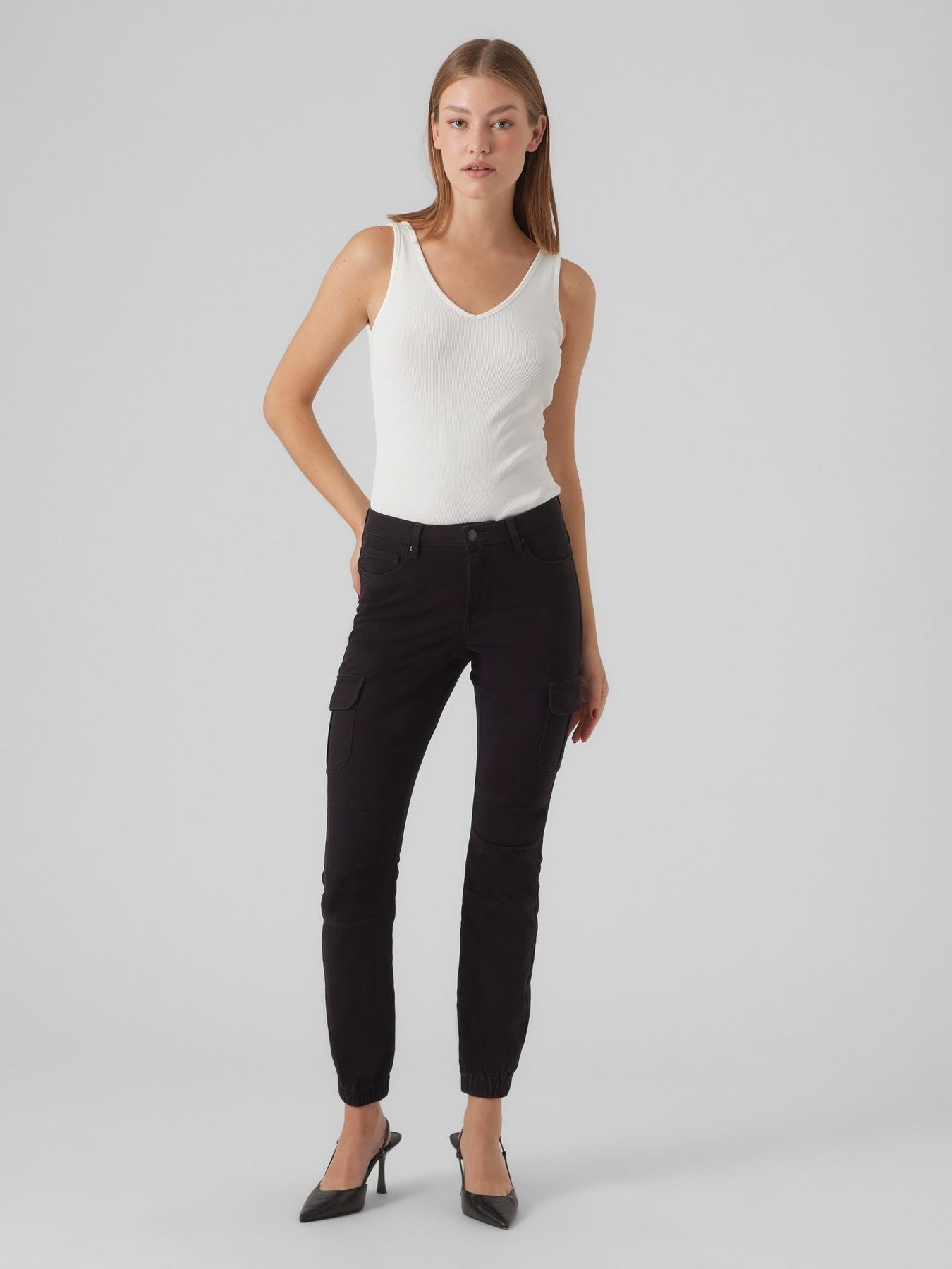 Pantaloni VERO MODA 10291832