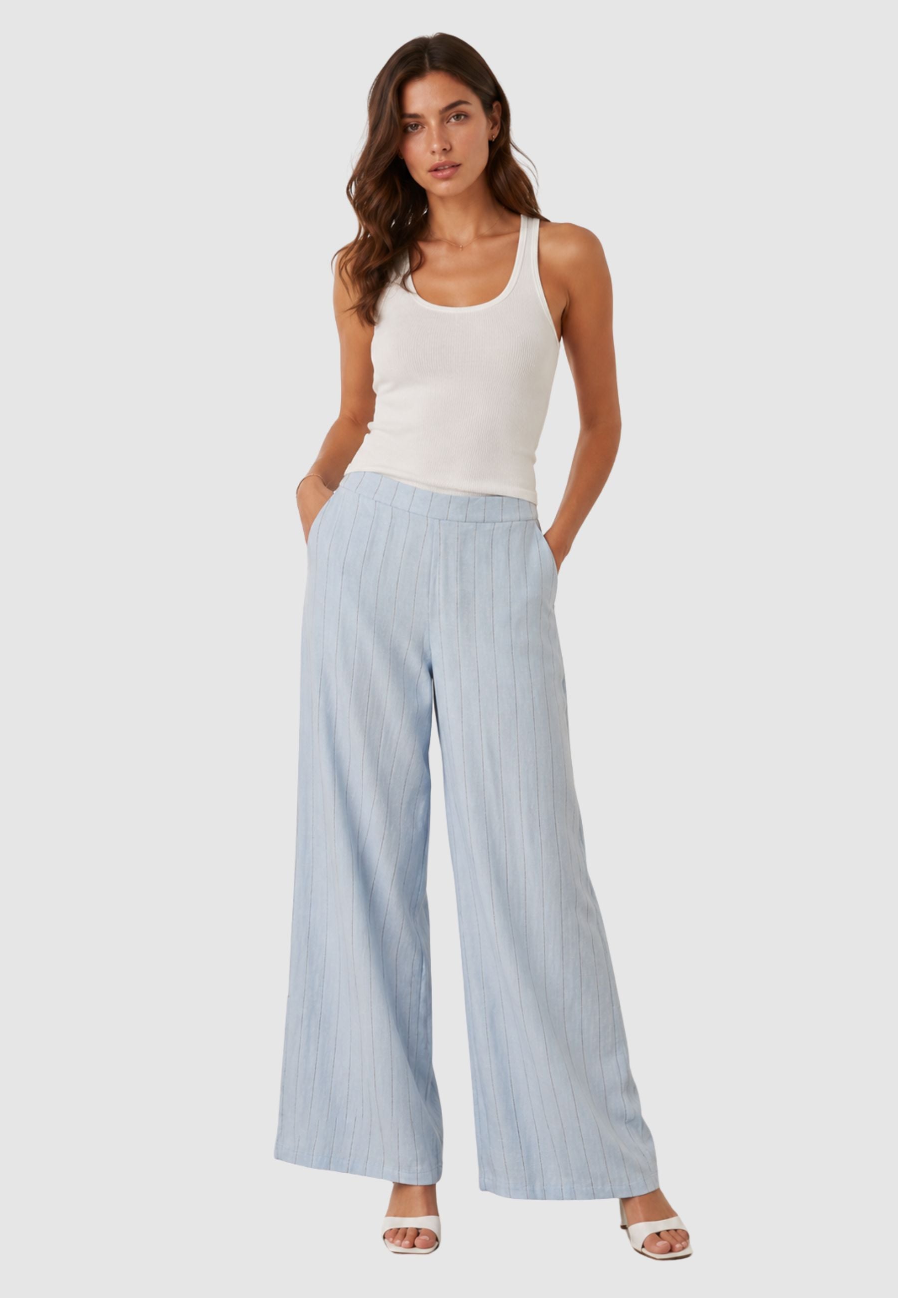 Pantaloni VERO MODA 10304667