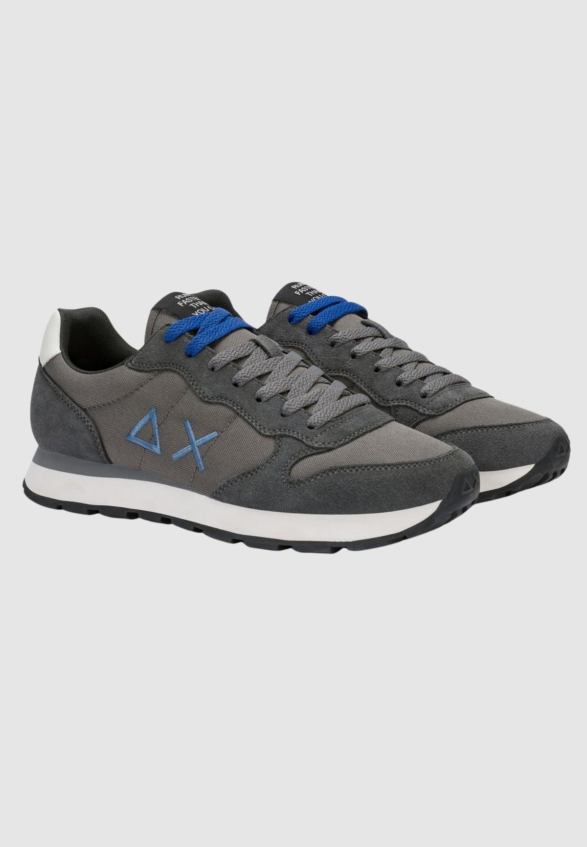 Scarpe BZ46101