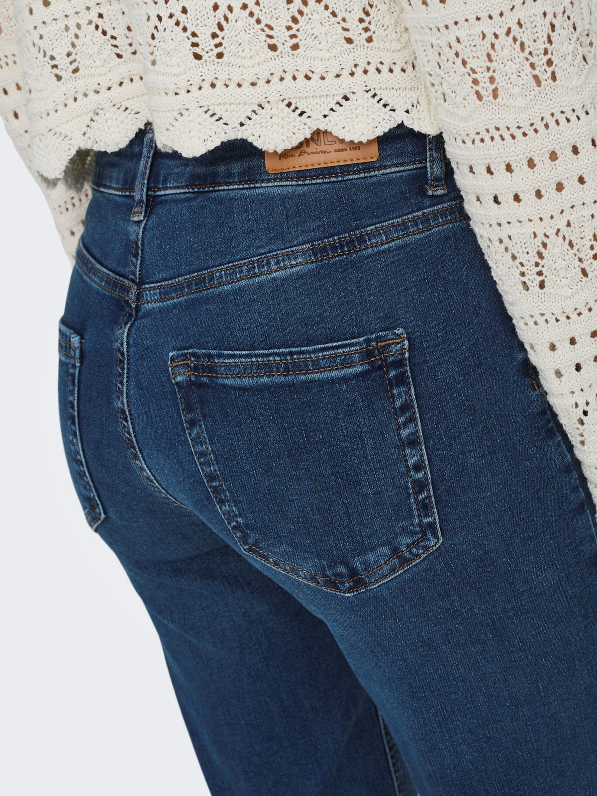 Pantaloni 15344167