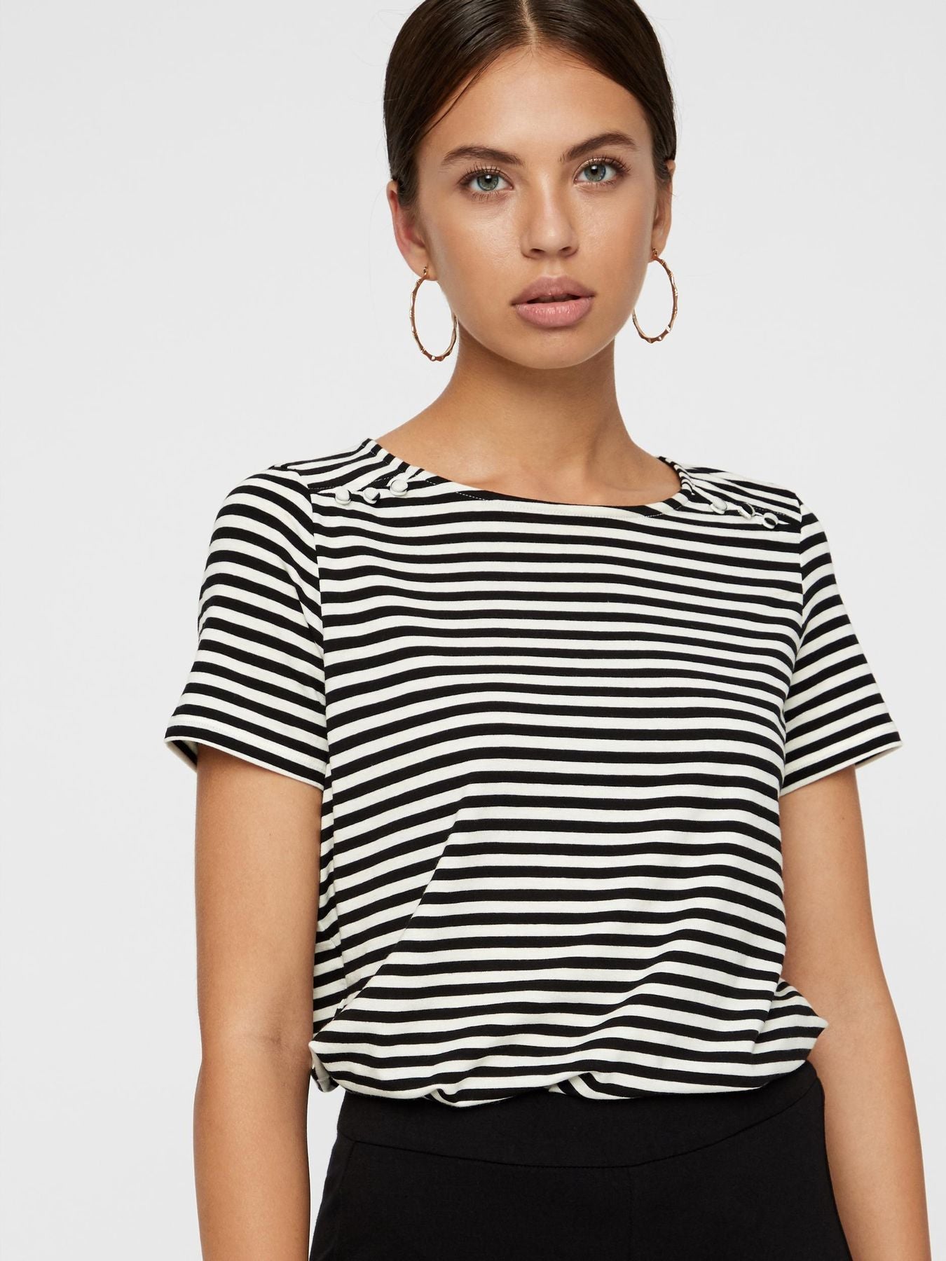 Pantaloni VERO MODA 10209858