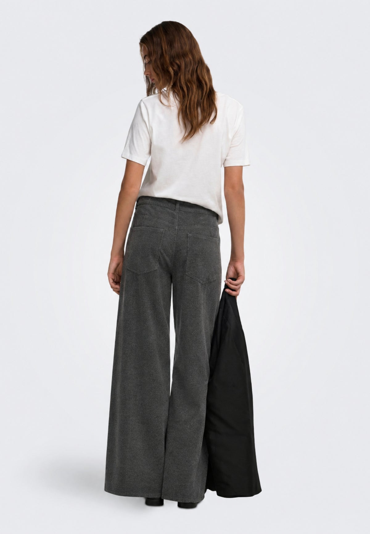 Pantaloni 15376123