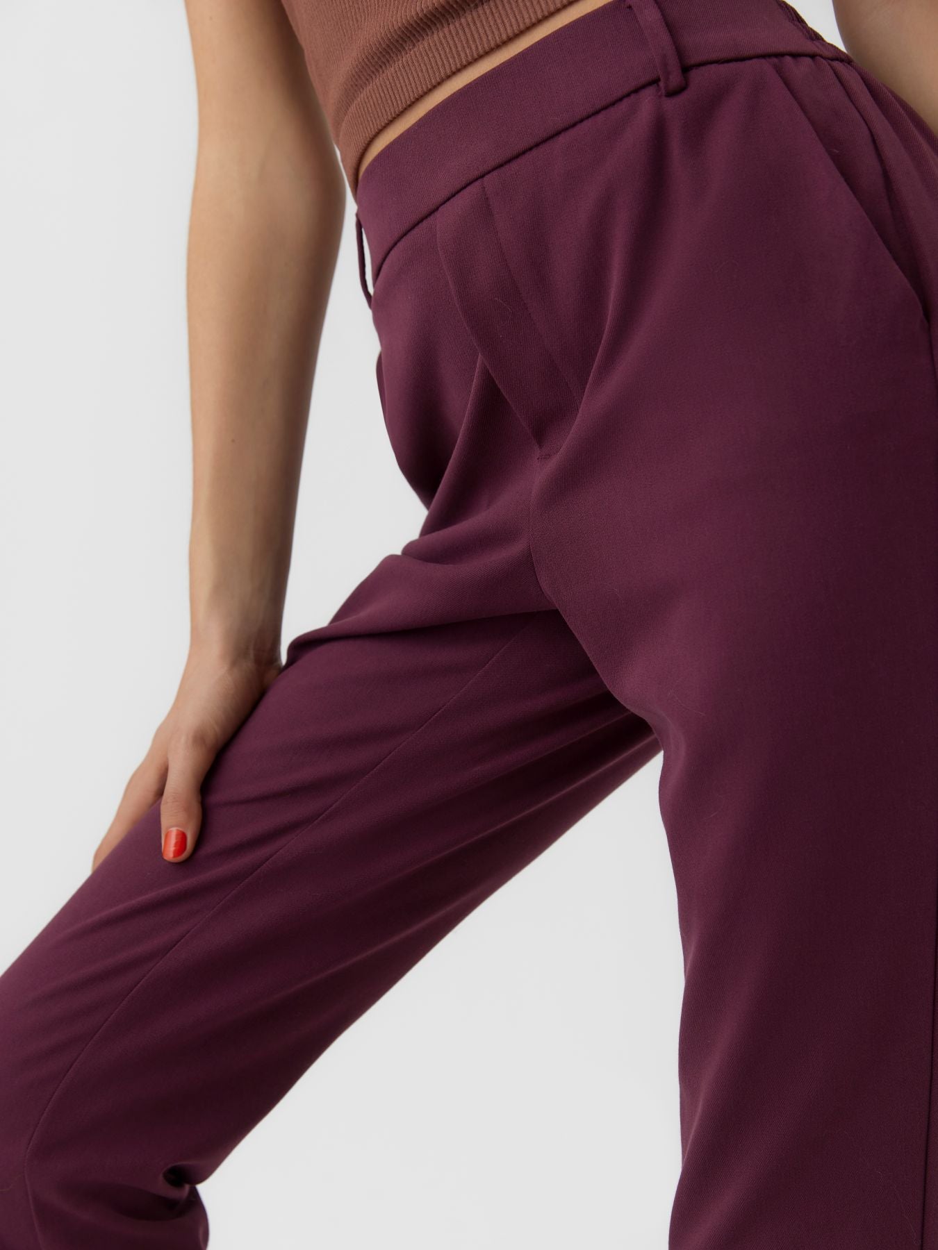 Pantaloni VERO MODA 10225280