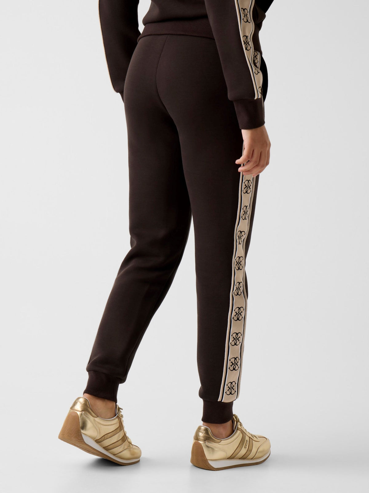 Pantaloni V2YB15KB3P2