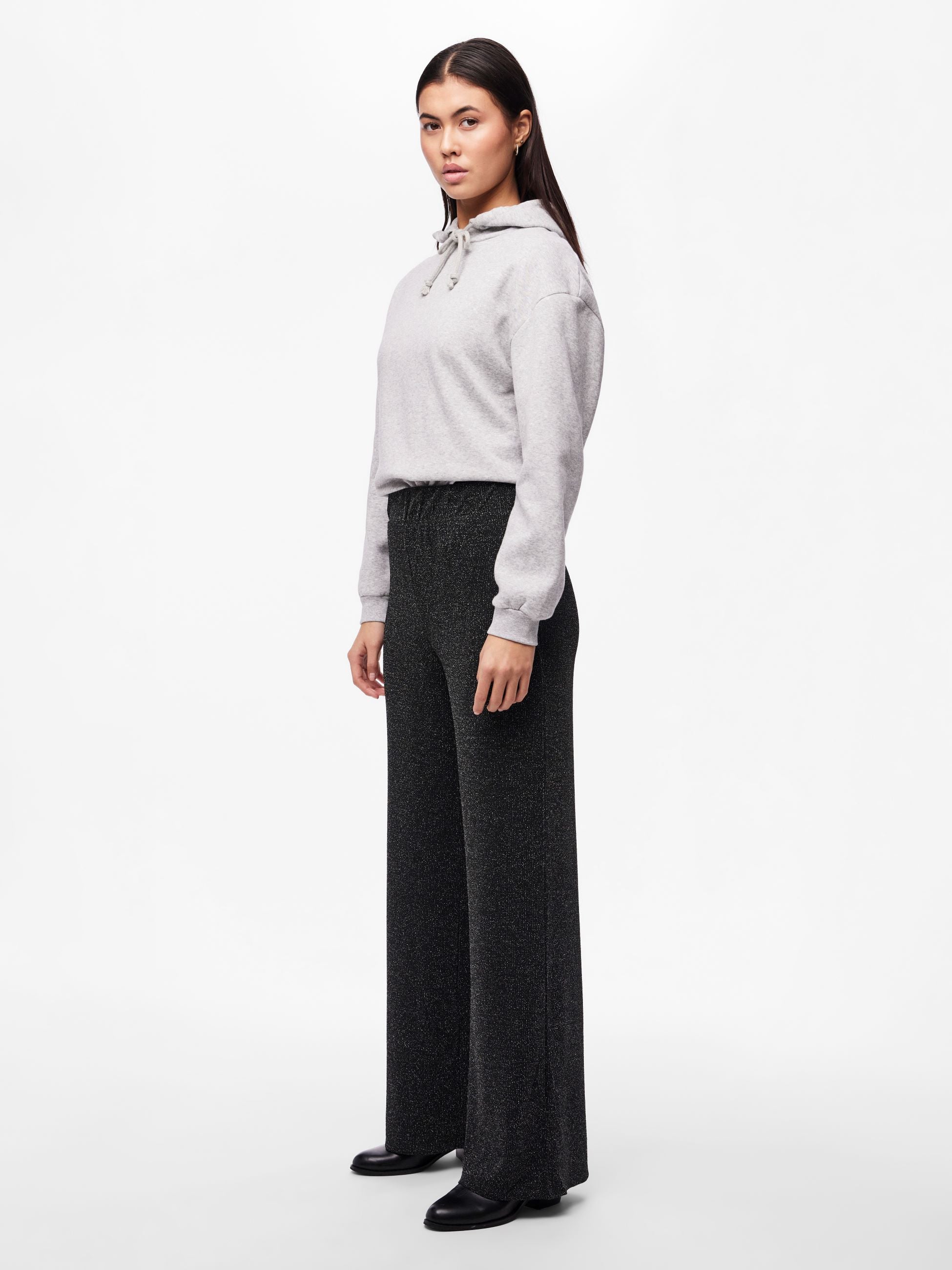 Pantaloni Pieces 17136274